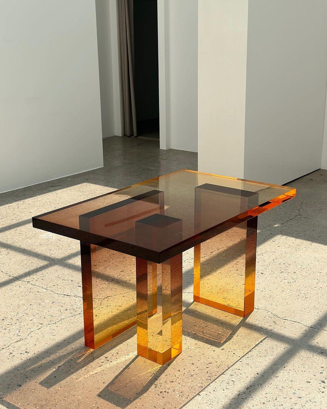 Moderne Table 09 par Saerom Yoon  en vente