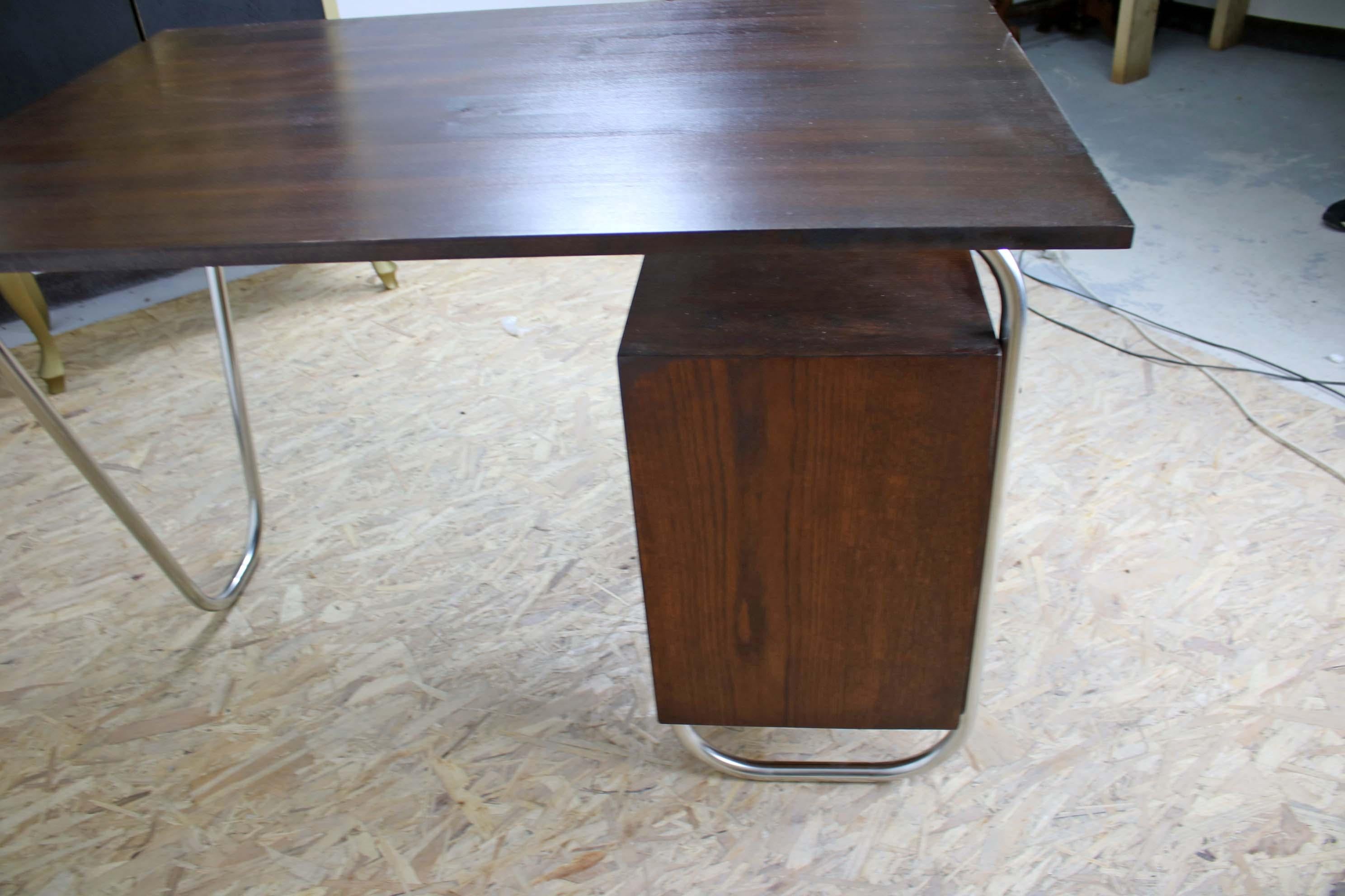Table, 20th Century, Fuctionalist Style For Sale 1