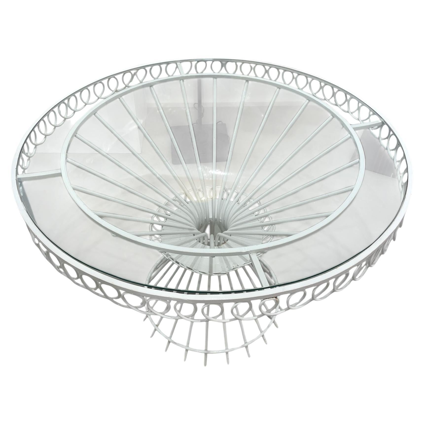 Table à dîner en vente