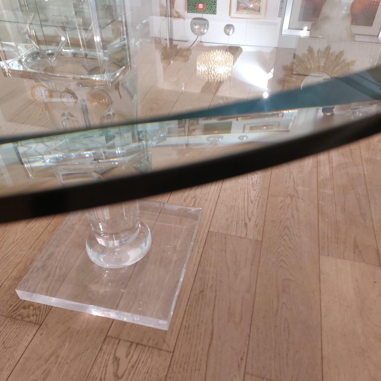 Table à manger en plexiglass et verre Fabian art Roma In Excellent Condition In Nice, FR