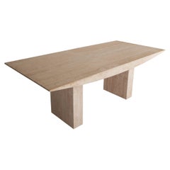 Table À Manger En Travertin, 1970