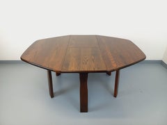 Table à manger hexagonale vintage brutaliste en bois de chêne des années 50