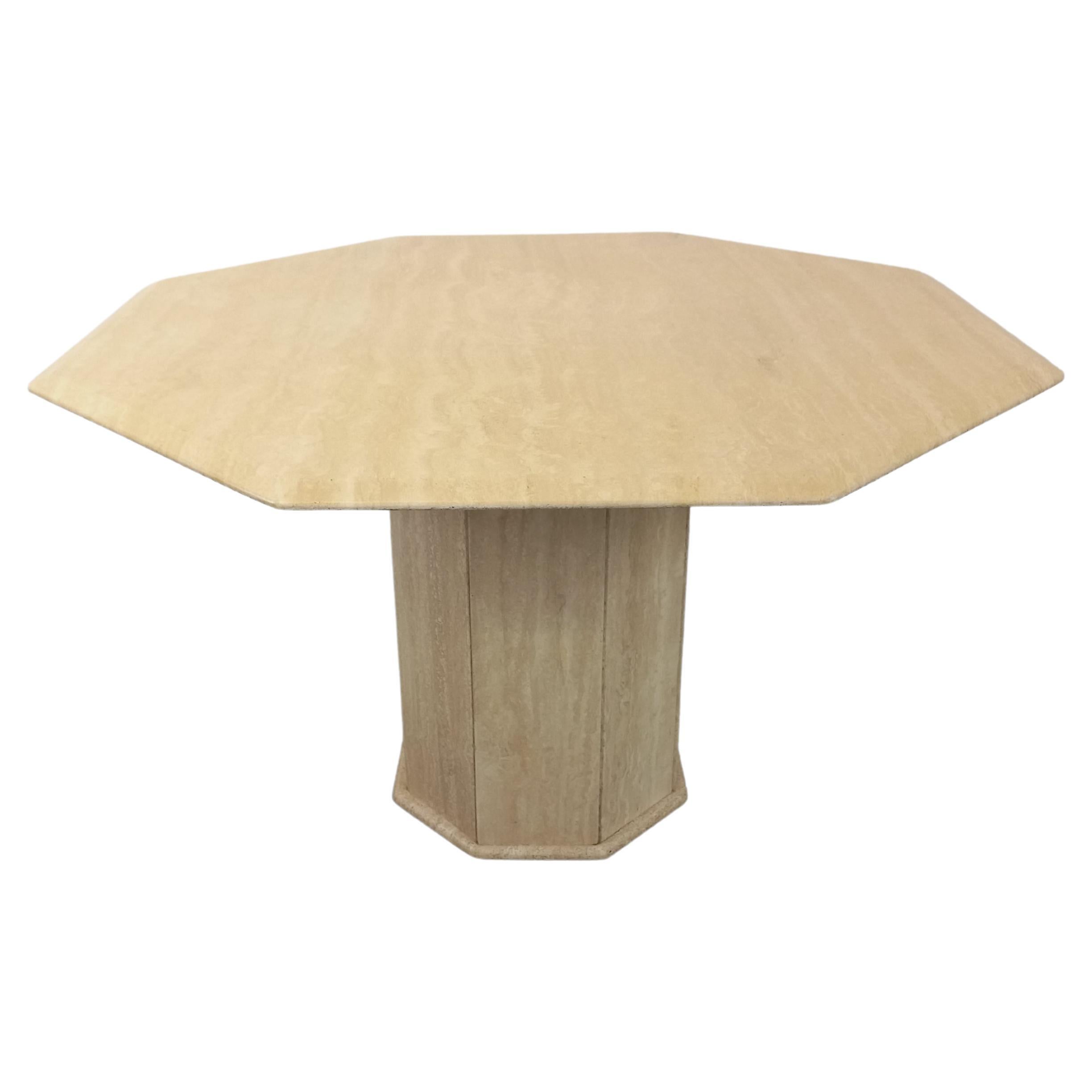 Table à manger octogonale vintage en travertin des années 70 80 en vente