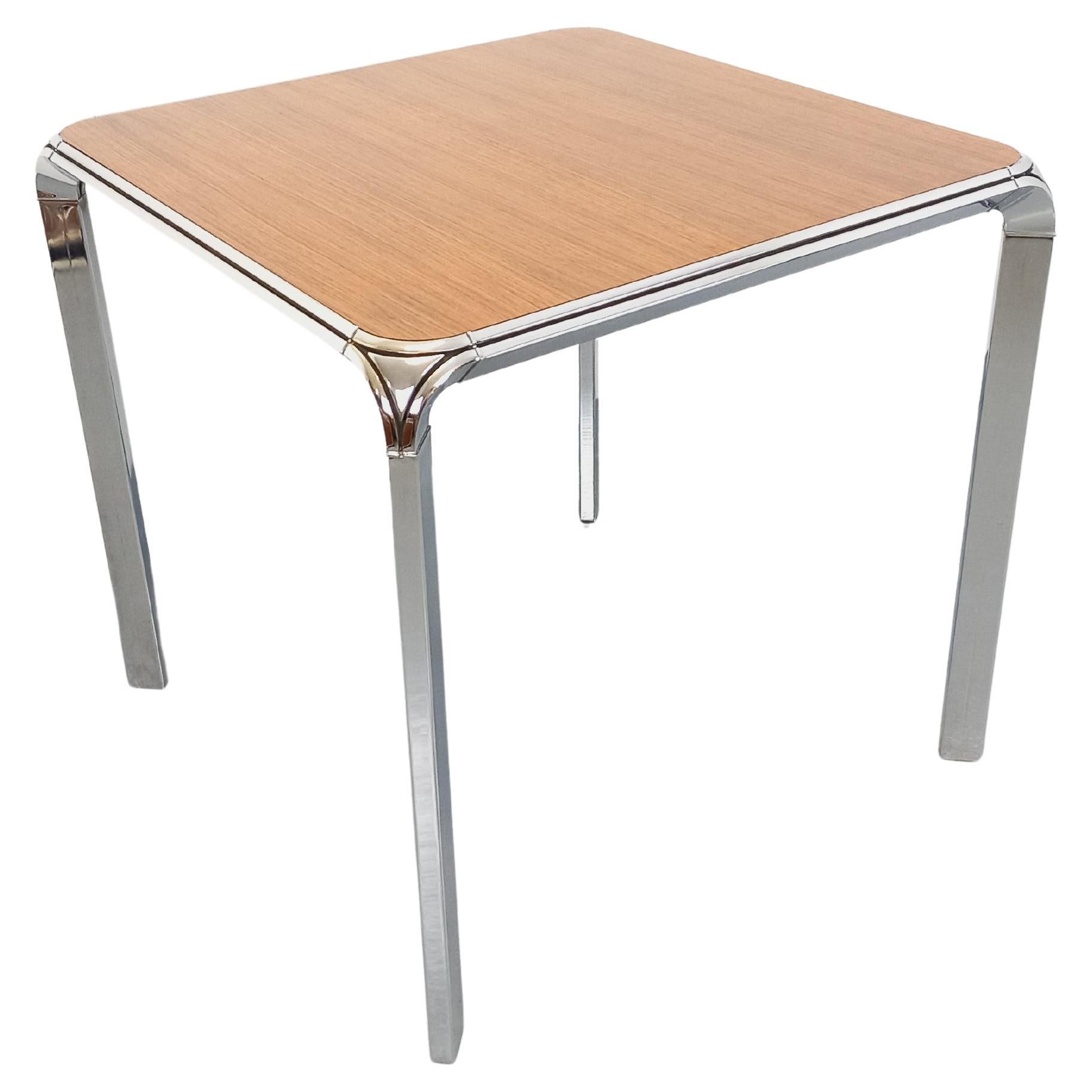 Table à manger ou à écrire carrée Pierre Paulin vintage en bois de palissandre en venta