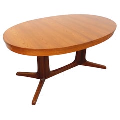 Table à manger ovale Boi vintage des années 60 70 en bois d'orme