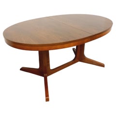 Table à manger ovale Baumann vintage des années 60 70 en bois d’orme