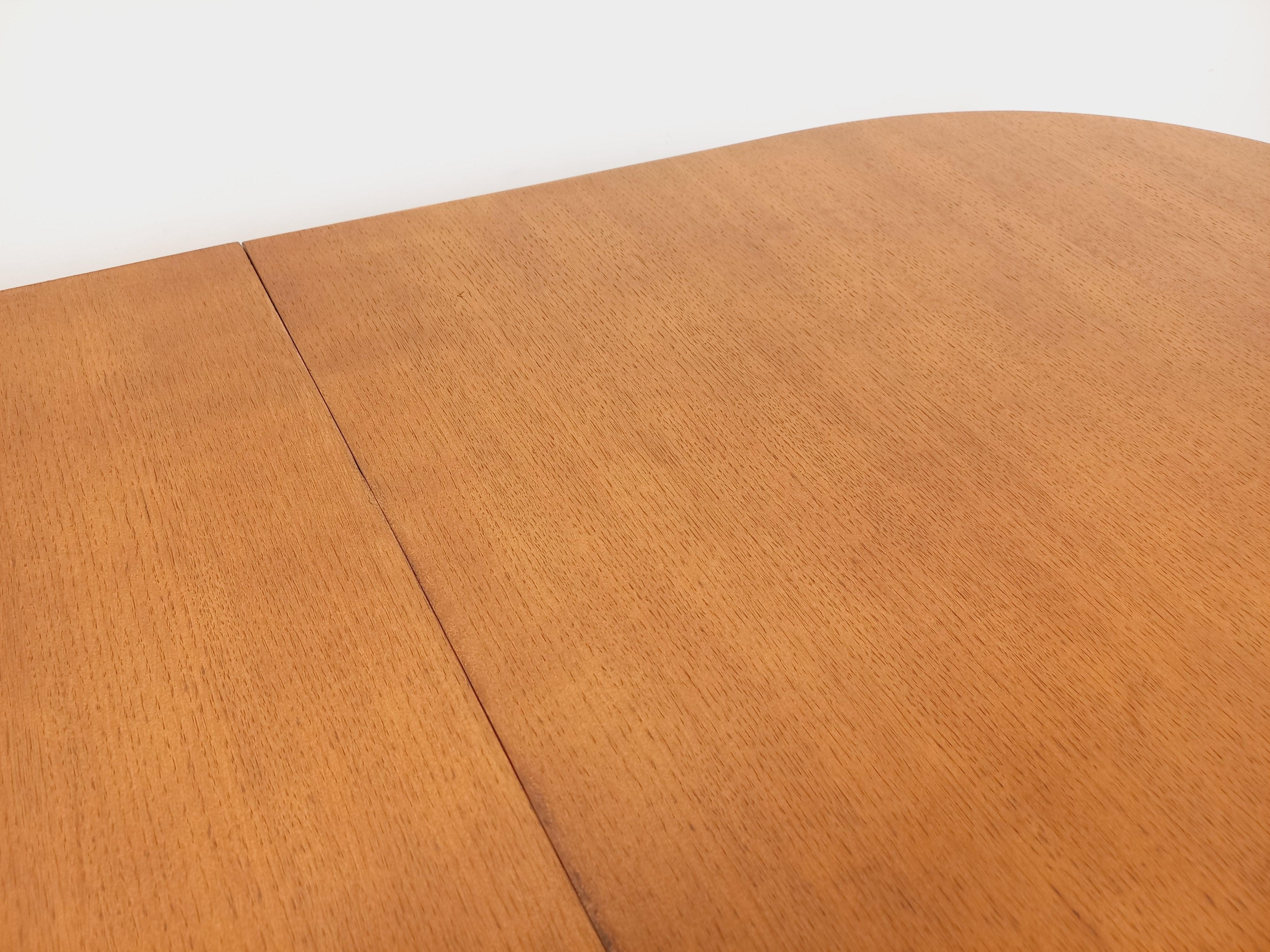 Table à manger ovale style scandinave vintage en chêne et en orme 4 rallonges 12