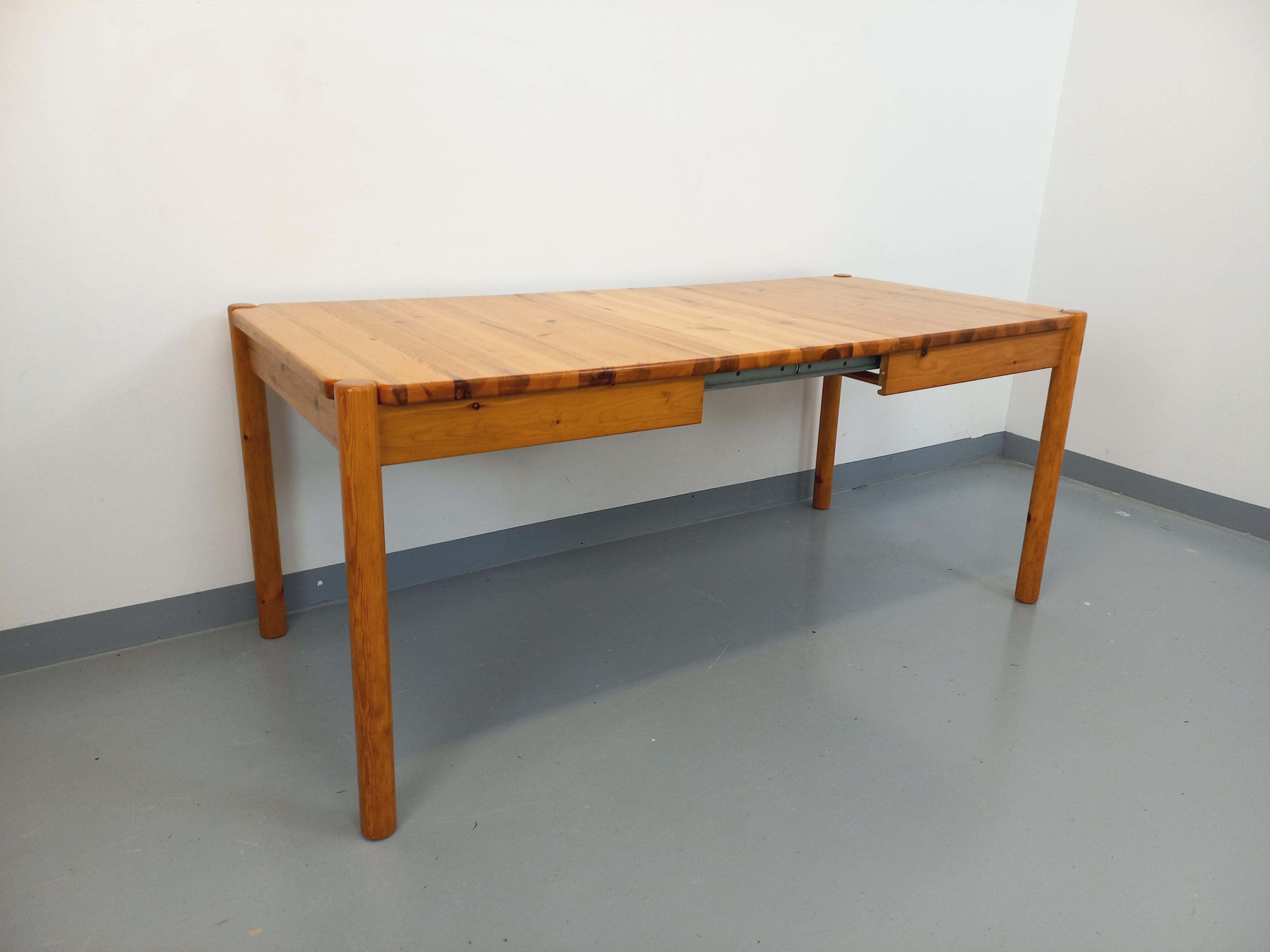 Table à manger rectangulaire vintage en pin des années 60 70 avec rallonge en vente 6