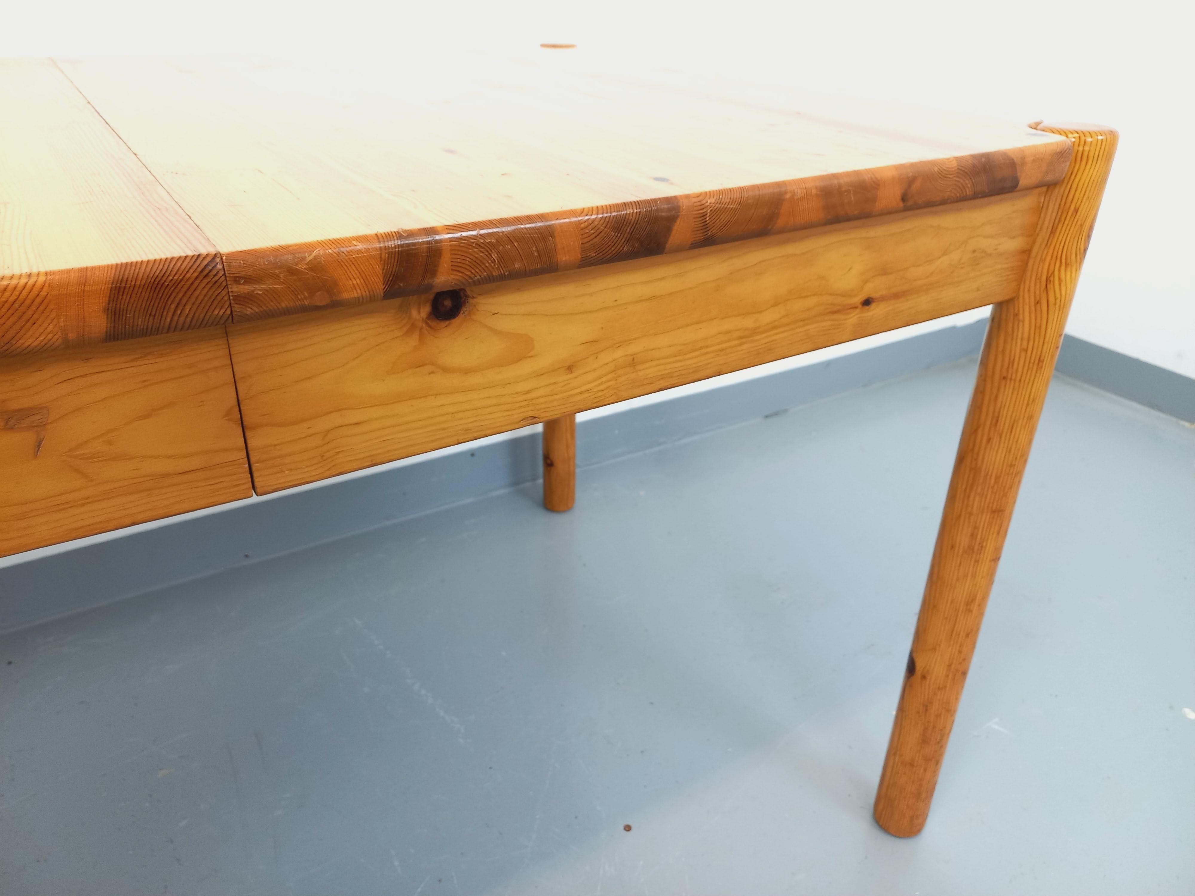 Table à manger rectangulaire vintage en pin des années 60 70 avec rallonge en vente 12