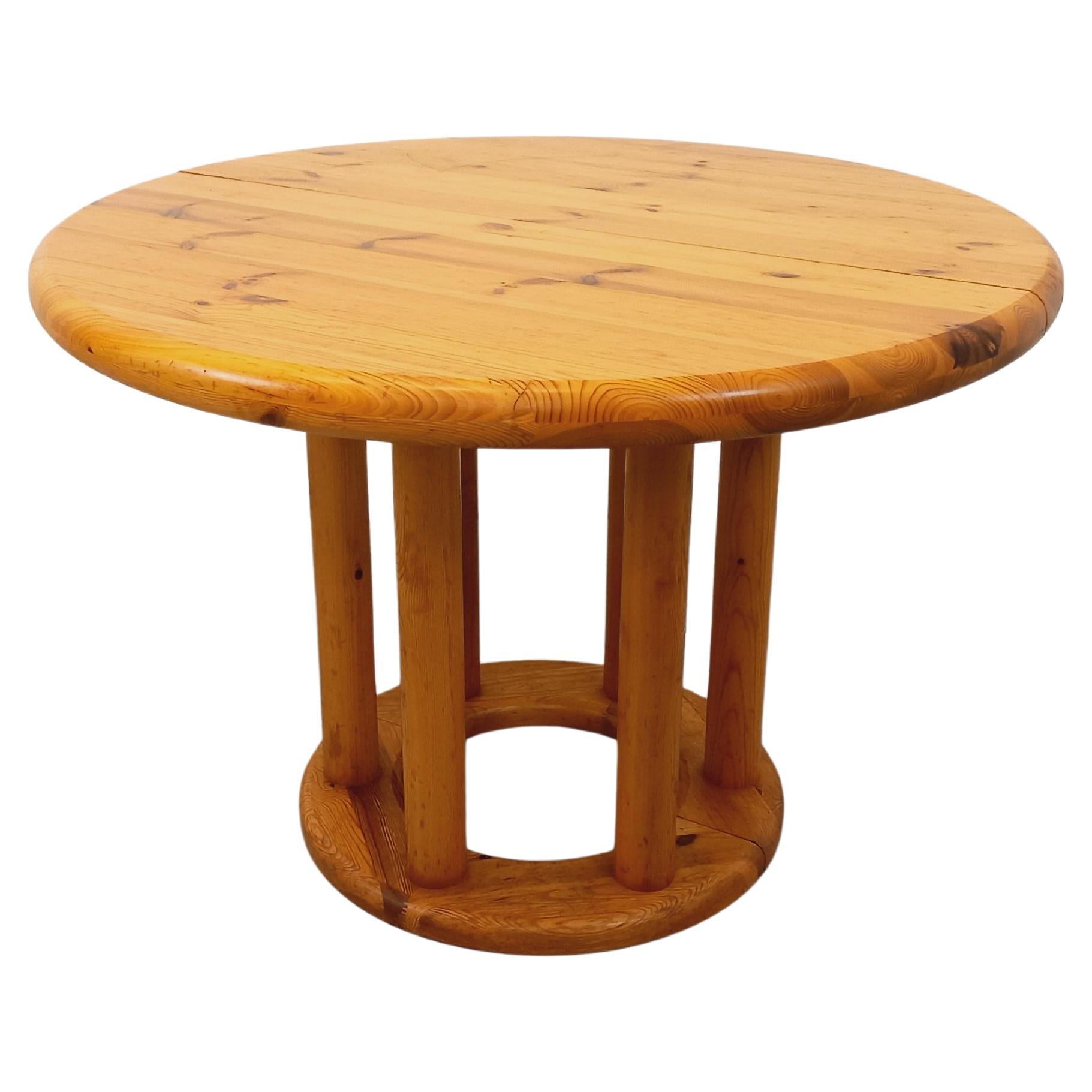 Table à manger ronde scandinave vintage Rainer Daumiller en pin des années 60 70 For Sale