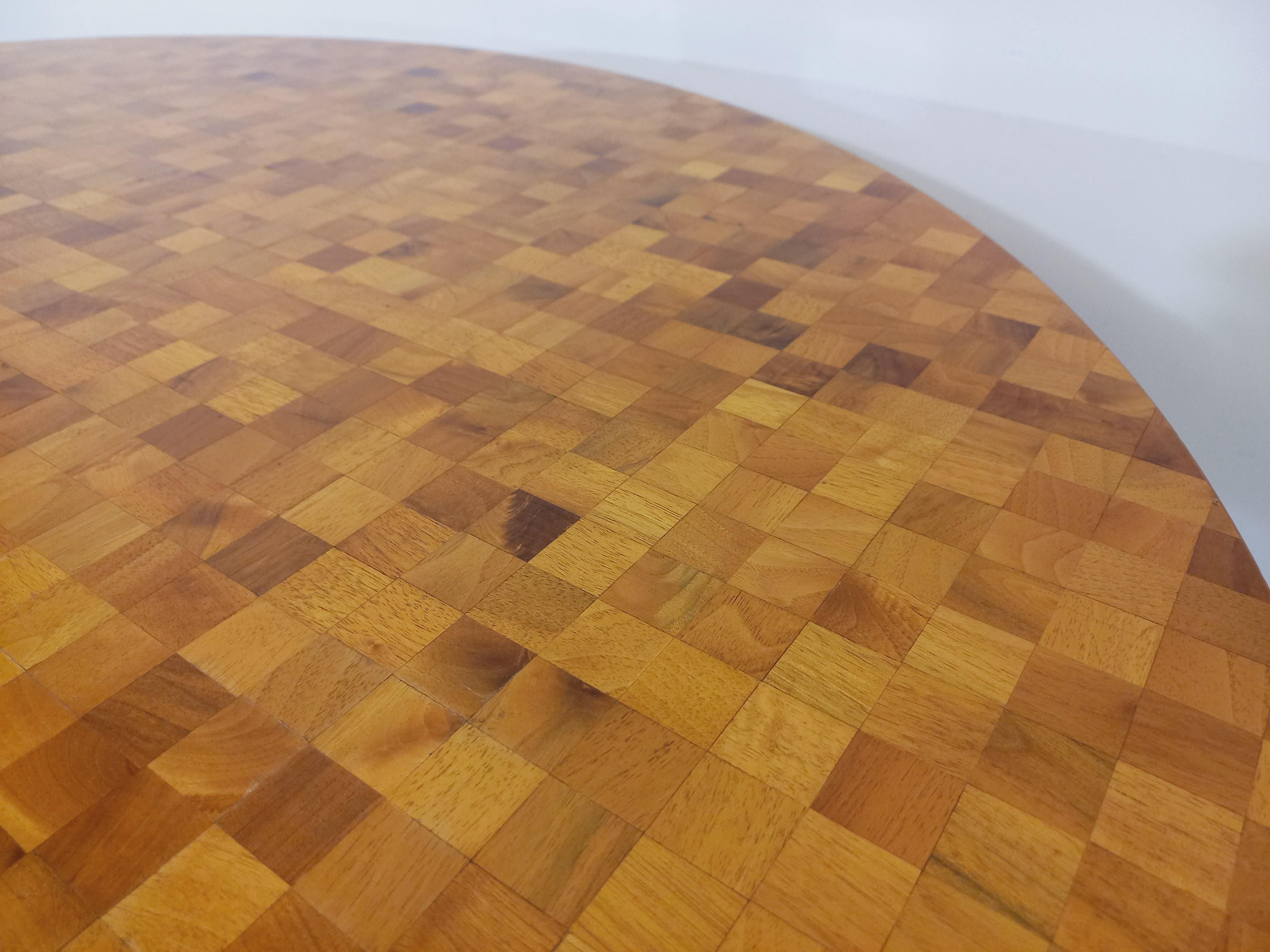 Table à manger ronde vintage en mosaïque de bois Dieter Waeckerlin en vente 10