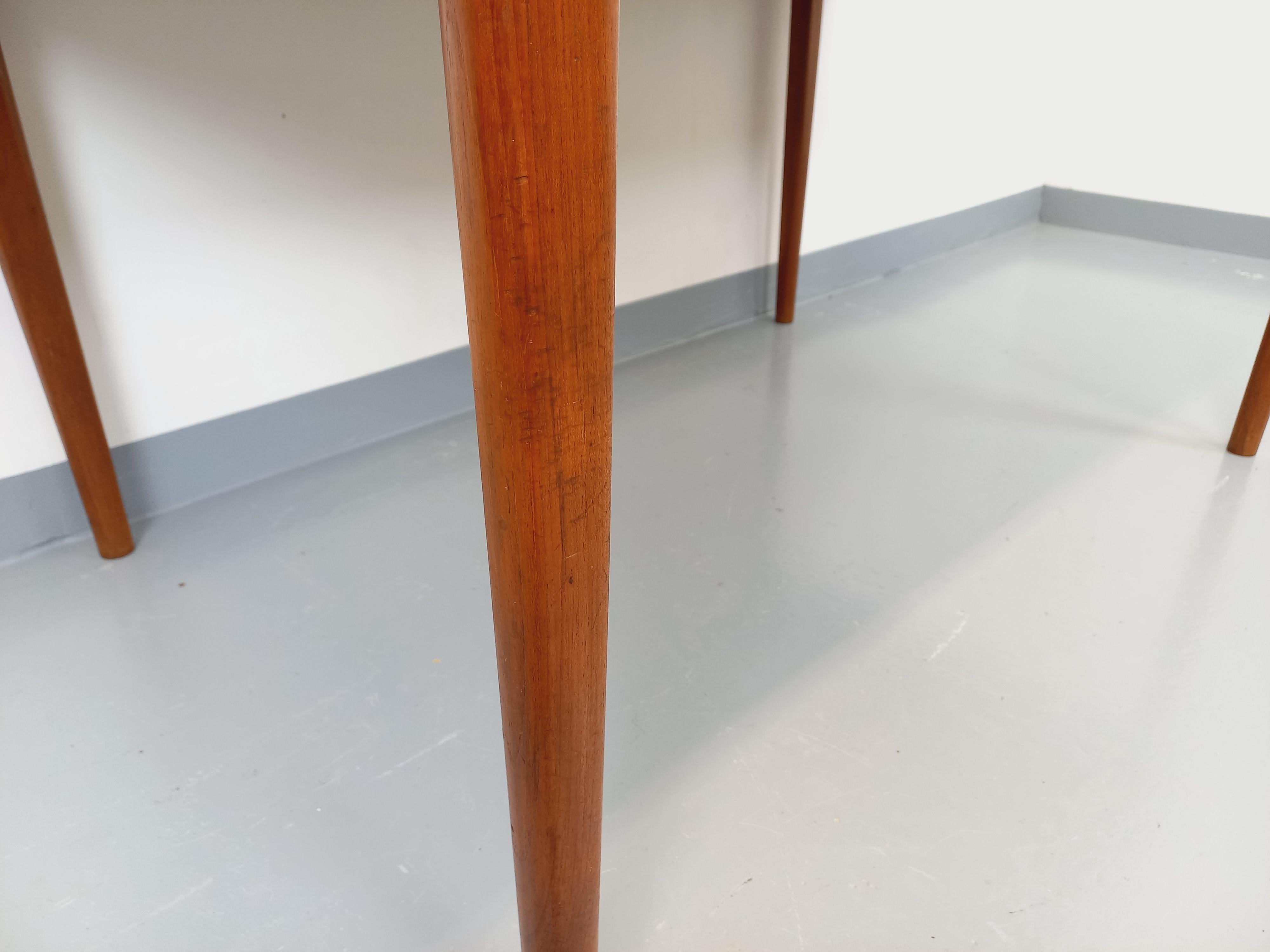 Tavolo da pranzo scandinavo rettangolare vintage di Johannes Andersen per Samcom in vendita 10