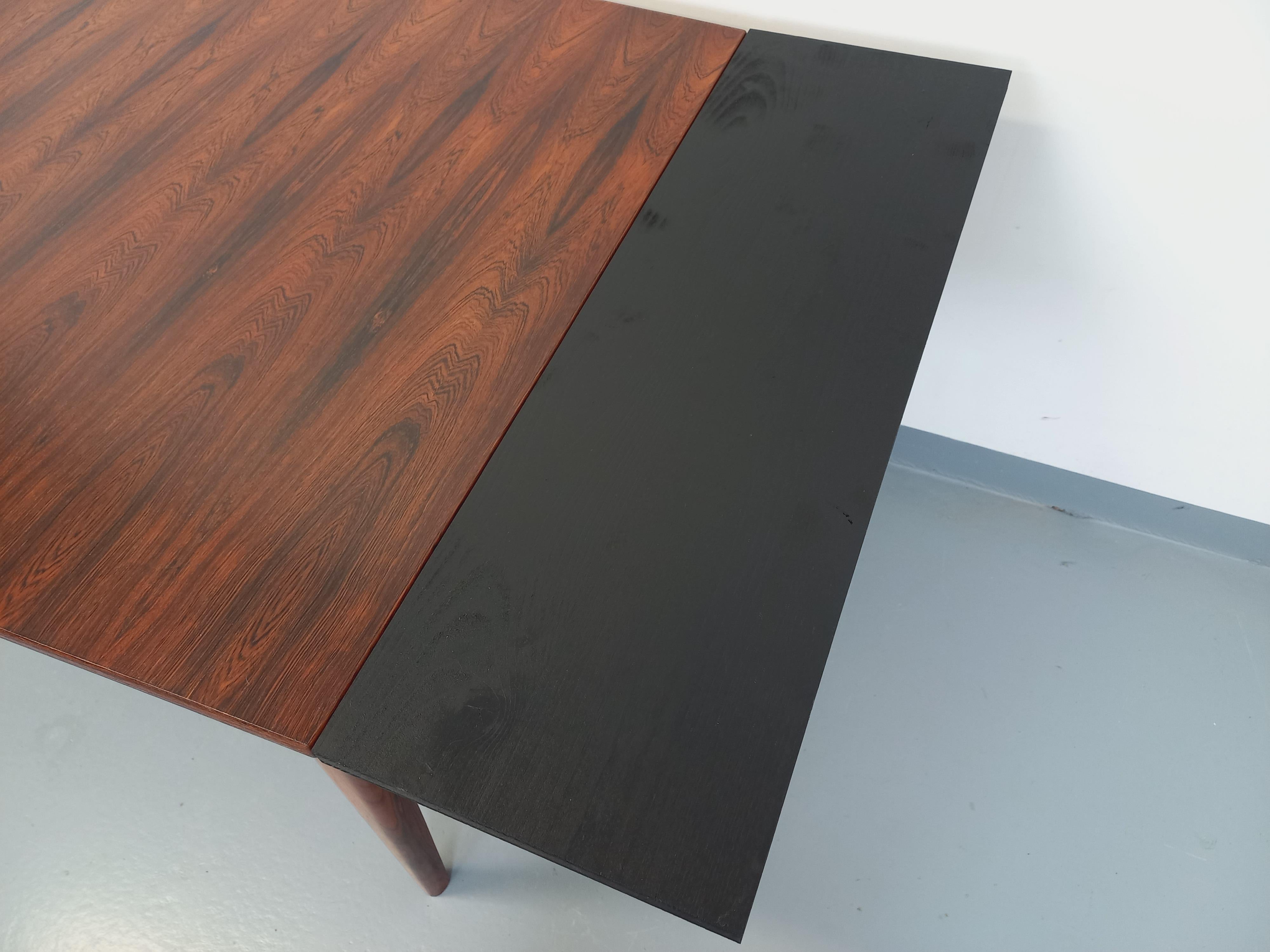 Table à manger style scandinave vintage des années 50 60 en palissandre en vente 5