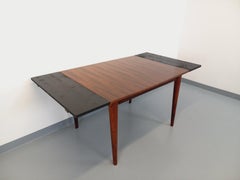 Table à manger style scandinave vintage des années 50 60 en palissandre