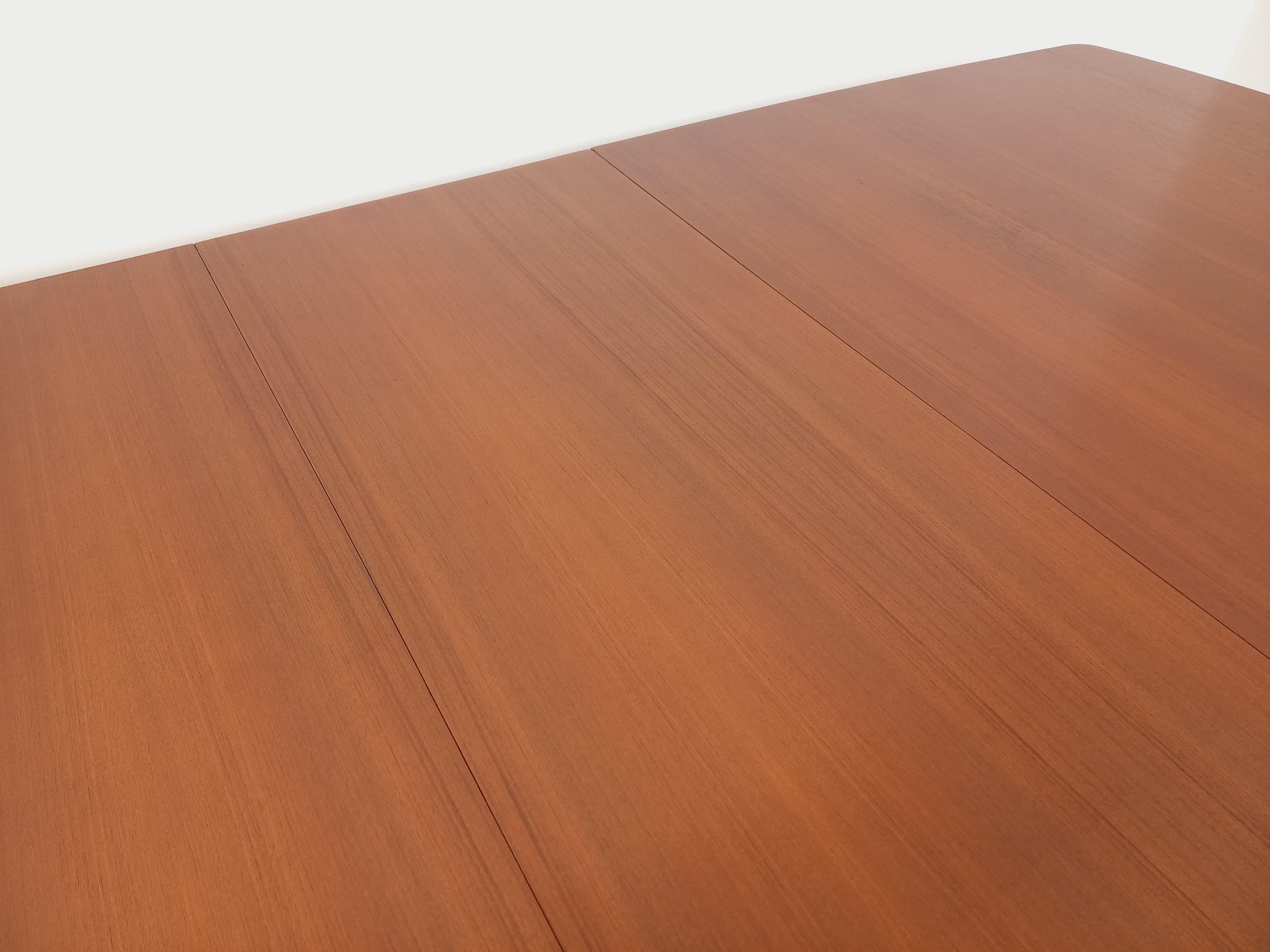Table à manger style scandinave vintage des années 50 60 en teck avec rallonges 8