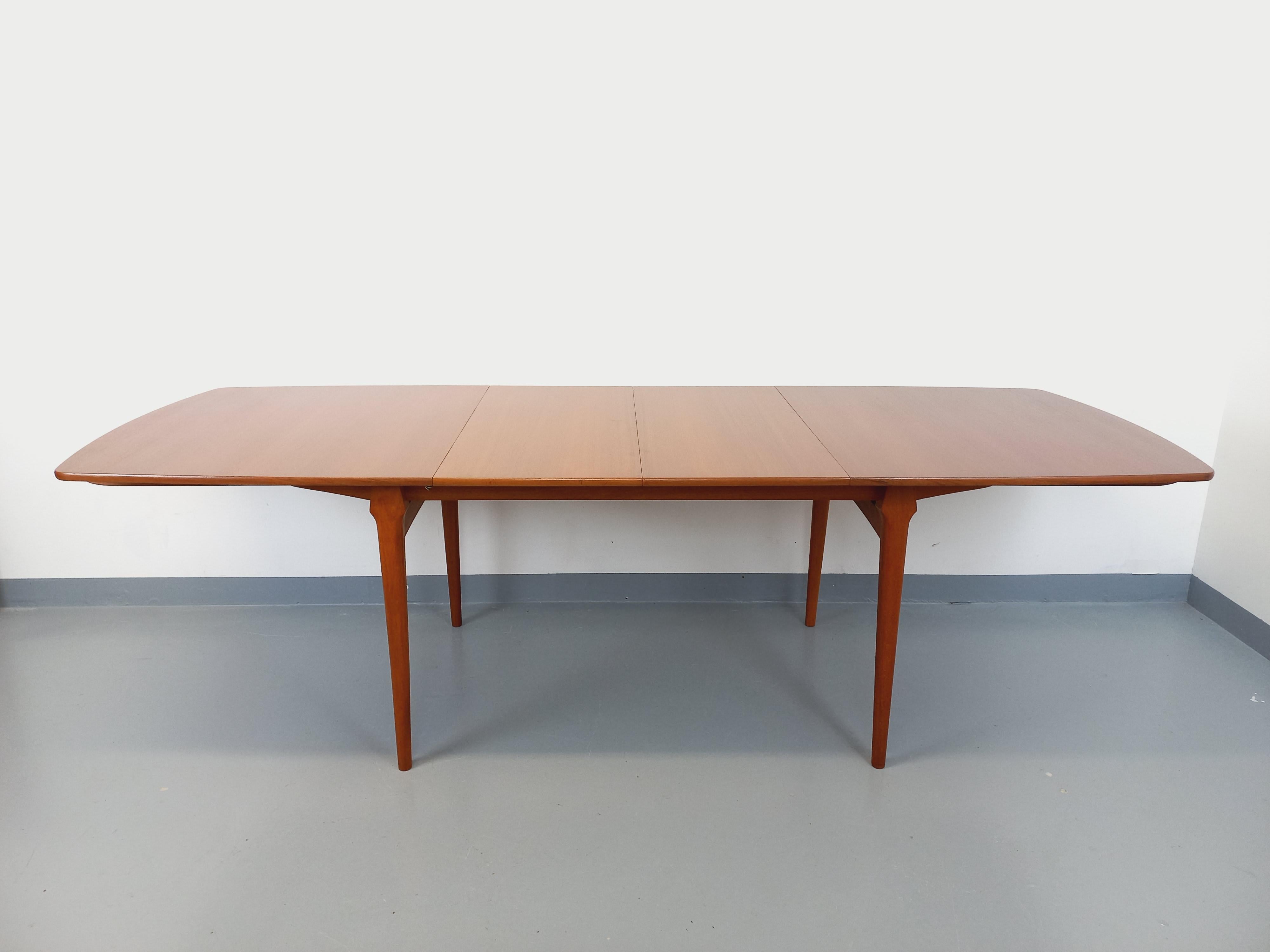 Scandinave Table à manger style scandinave vintage des années 50 60 en teck avec rallonges