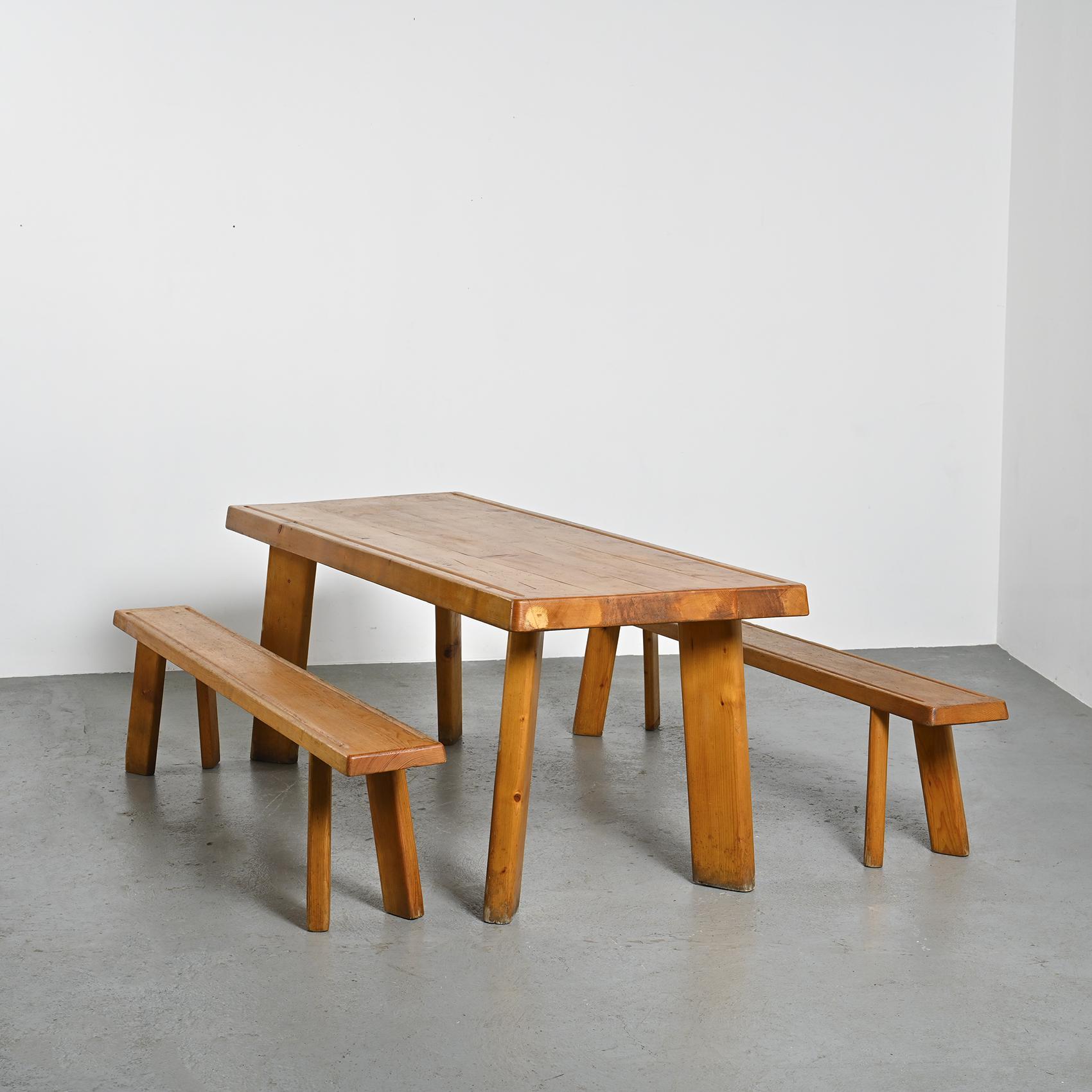 Table et bancs en Wood Wood de Christian Durupt, circa 1960 en vente 2