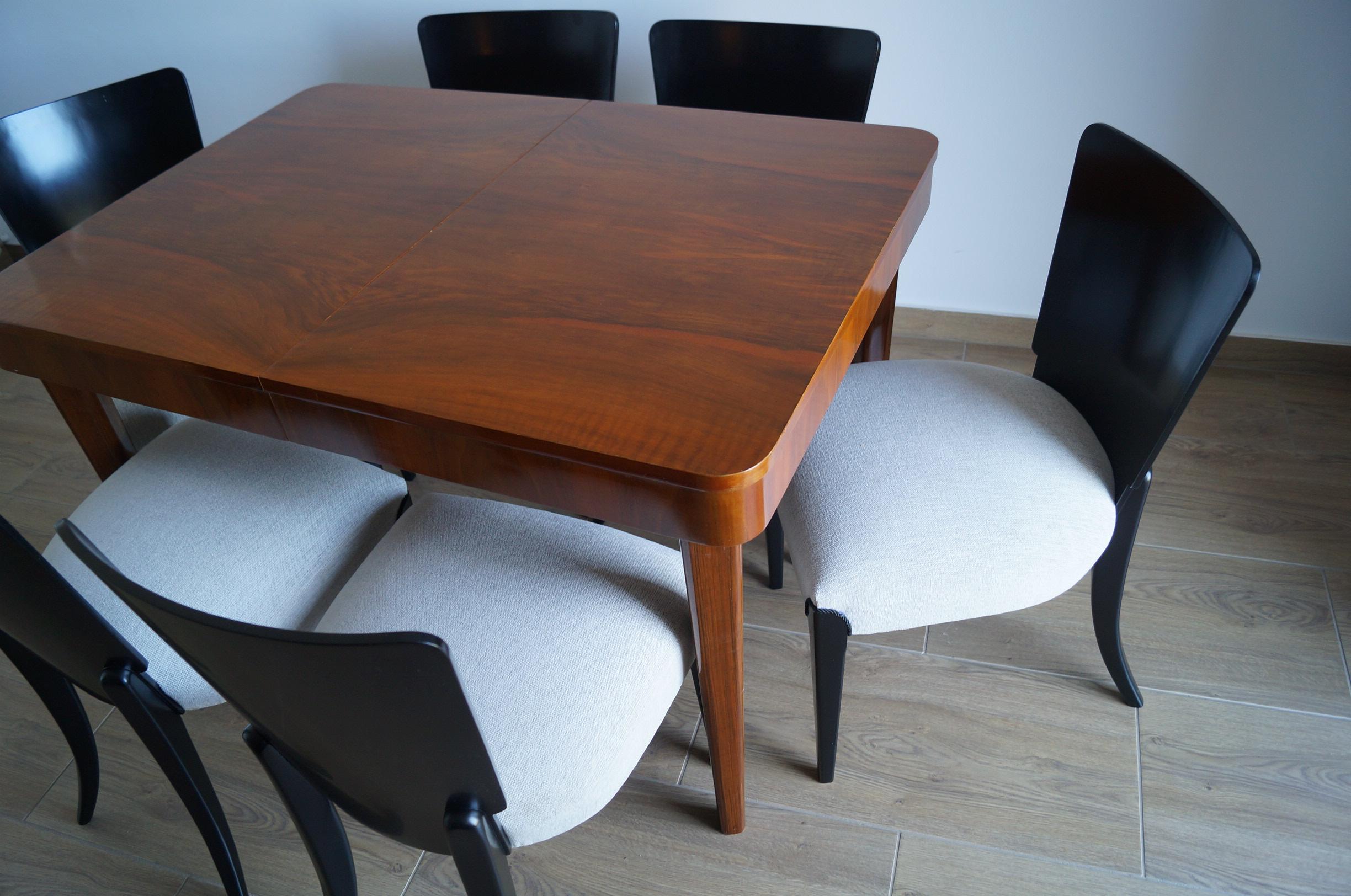 Table and Six Art Deco Chair by J. Halabal from 1940 For Sale 2