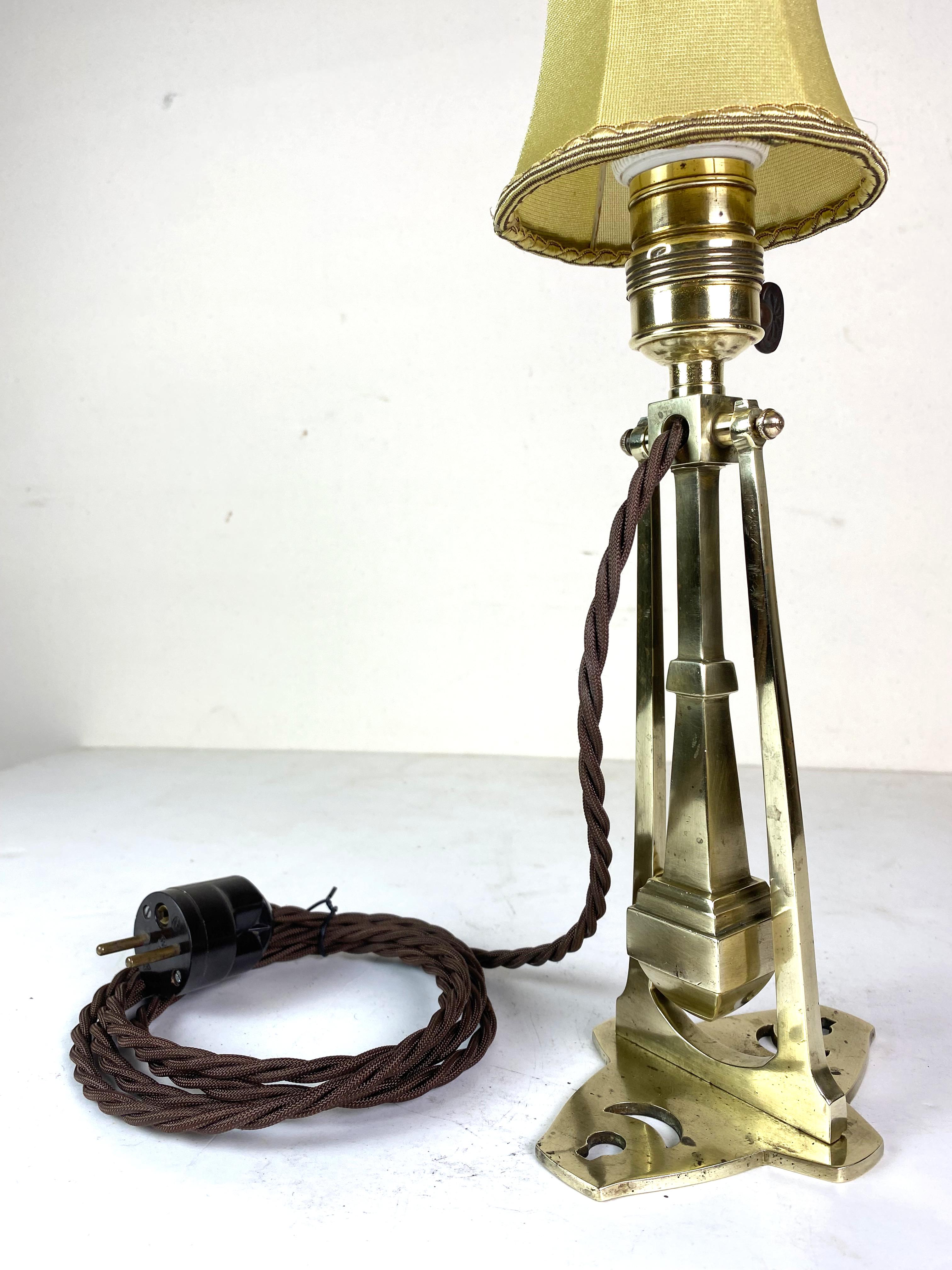 Lámpara de mesa y pared, hacia 1900 en venta 1