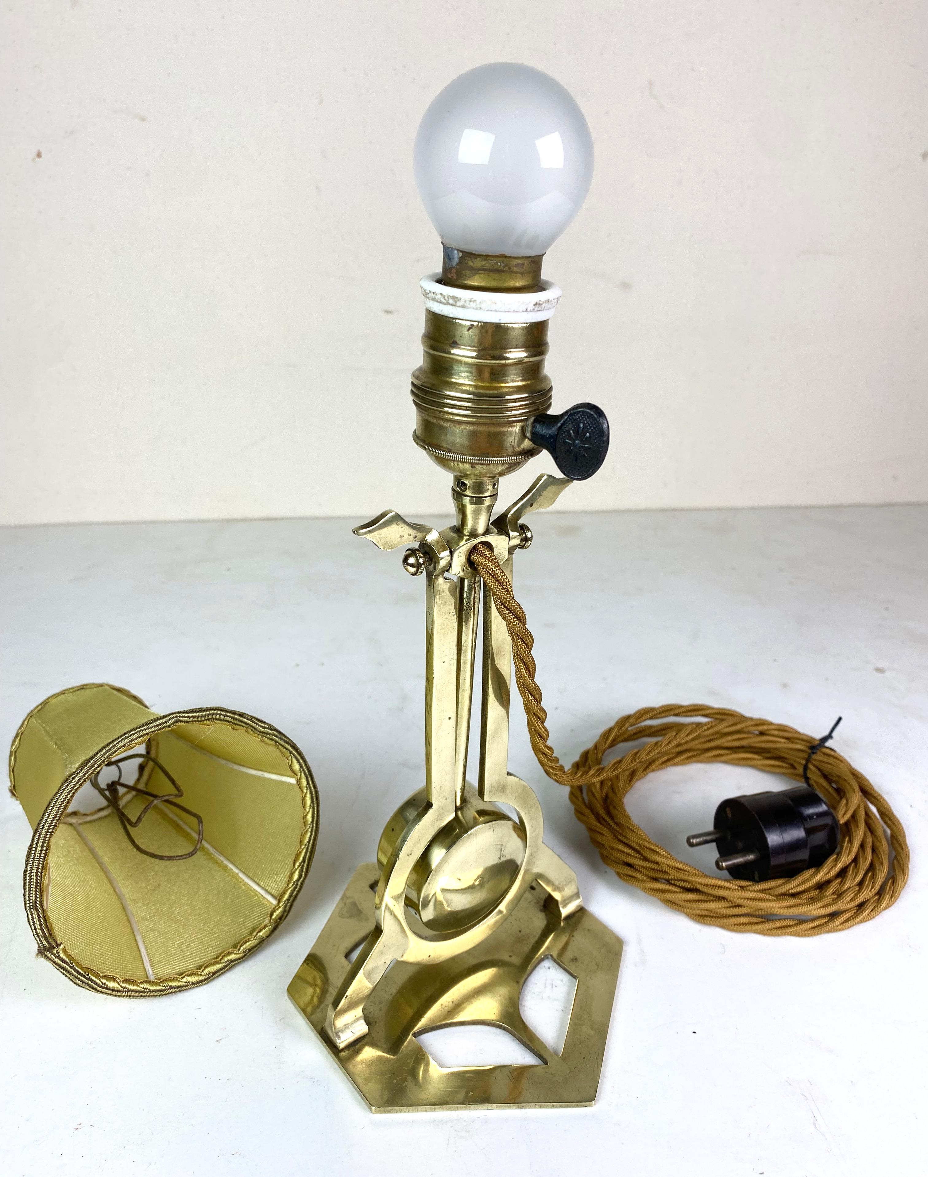 Lampe de table et applique, vers 1900 en vente 2