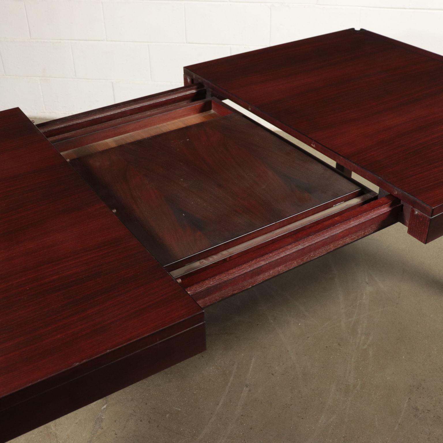 Table Angelo Mangiarotti Rosewood Veneer Giussano, Italy, 1980s In Good Condition In Milano, IT