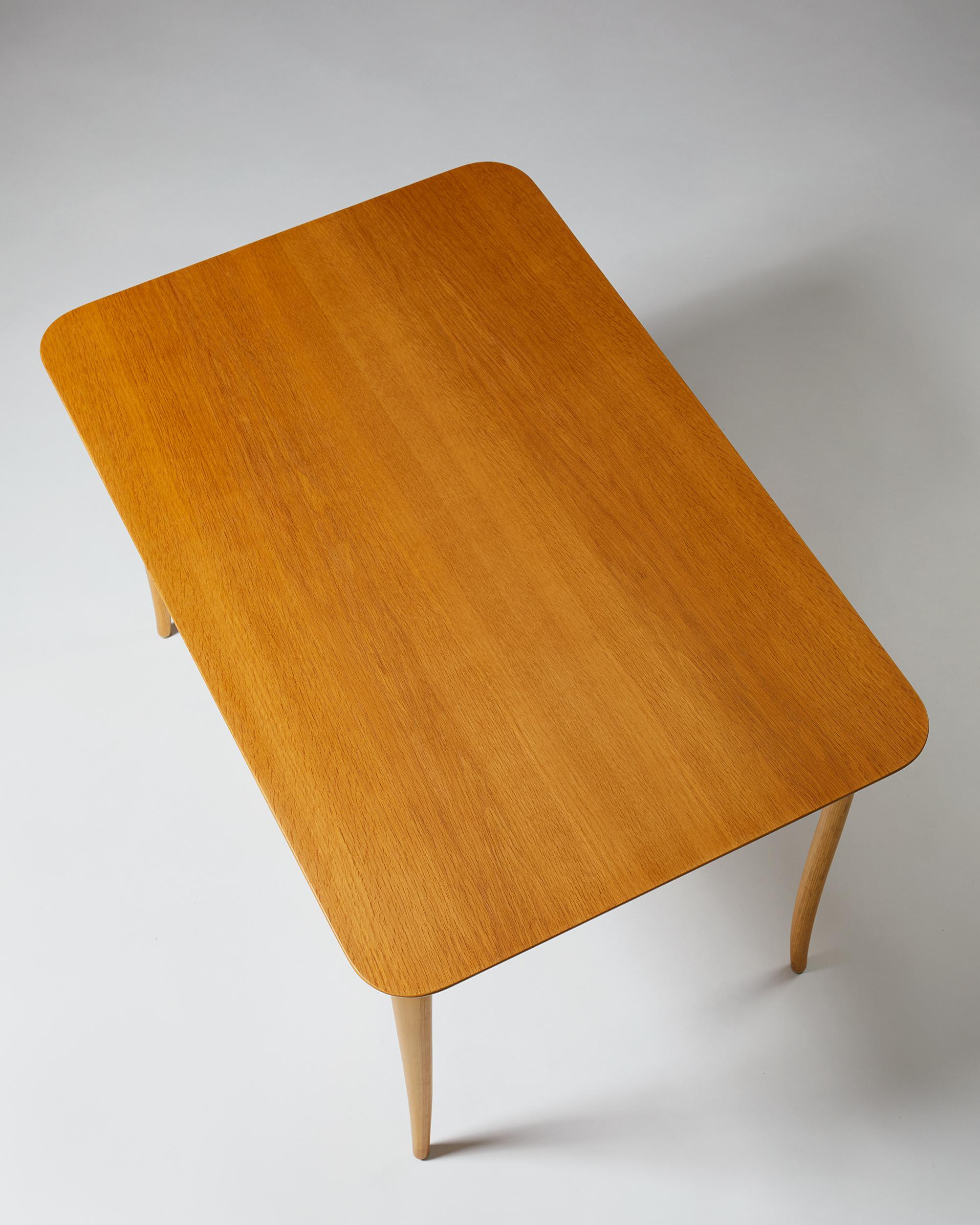 Table Annika Designed by Bruno Mathsson for Karl Mathsson, Sweden, 1950s In Good Condition In Stockholm, SE