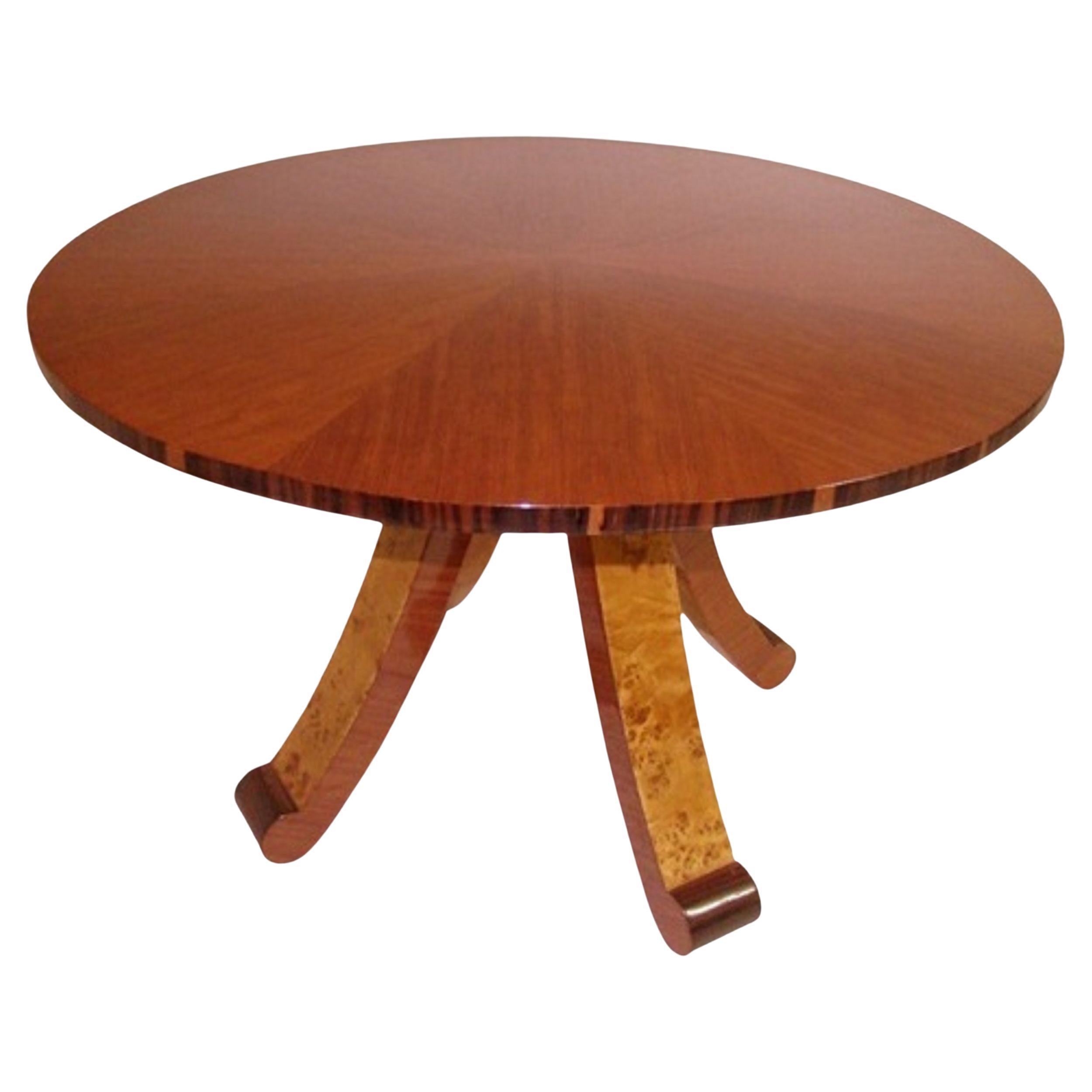Tisch, Art déco, Frankreich, 1930, Material: Holz