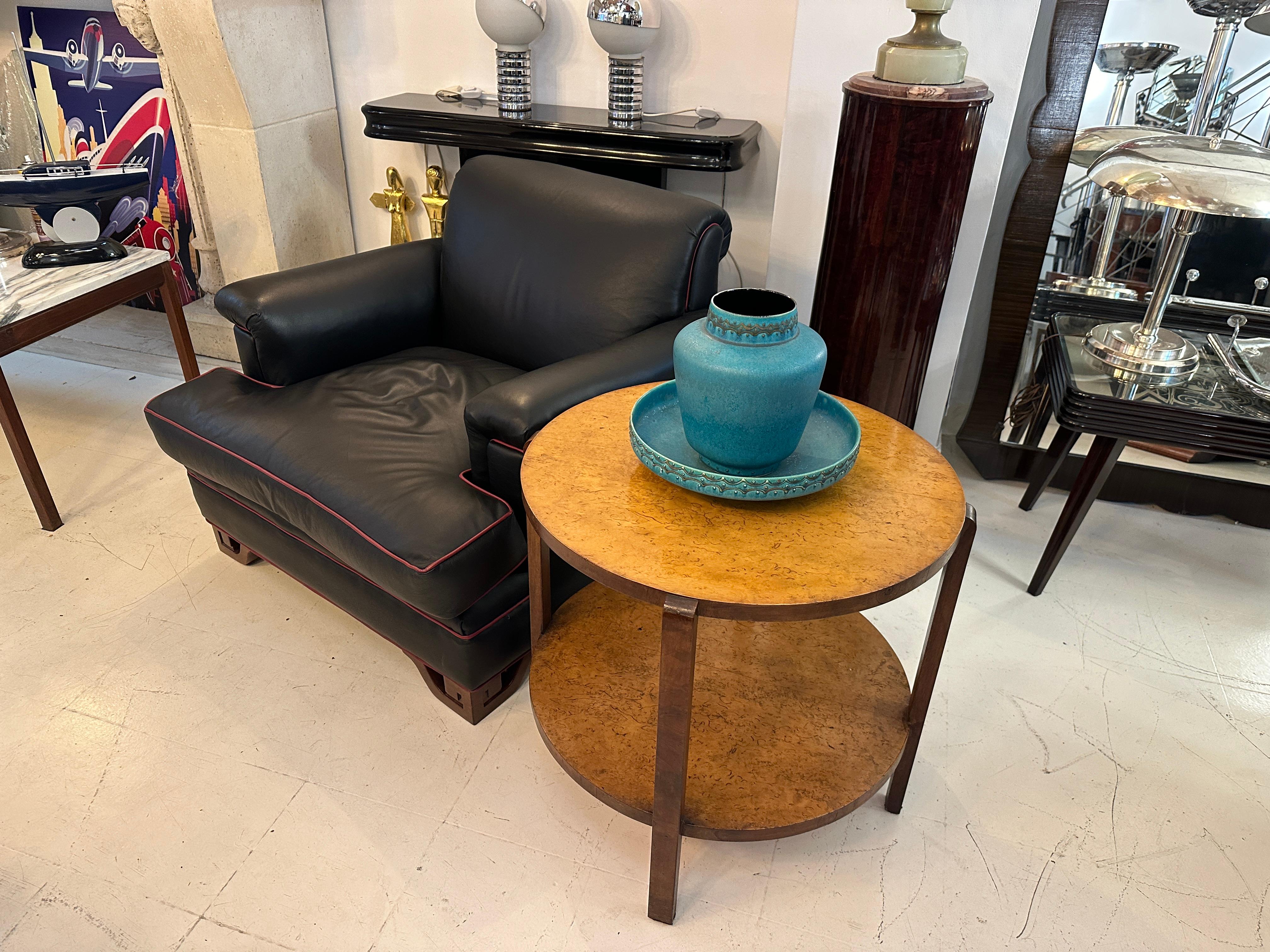 Material: wood 
Style: Art Deco
Country: France
If you want to live in the golden years, this is the tables that your project needs.
We have specialized in the sale of Art Deco and Art Nouveau and Vintage styles since 1982. If you have any questions