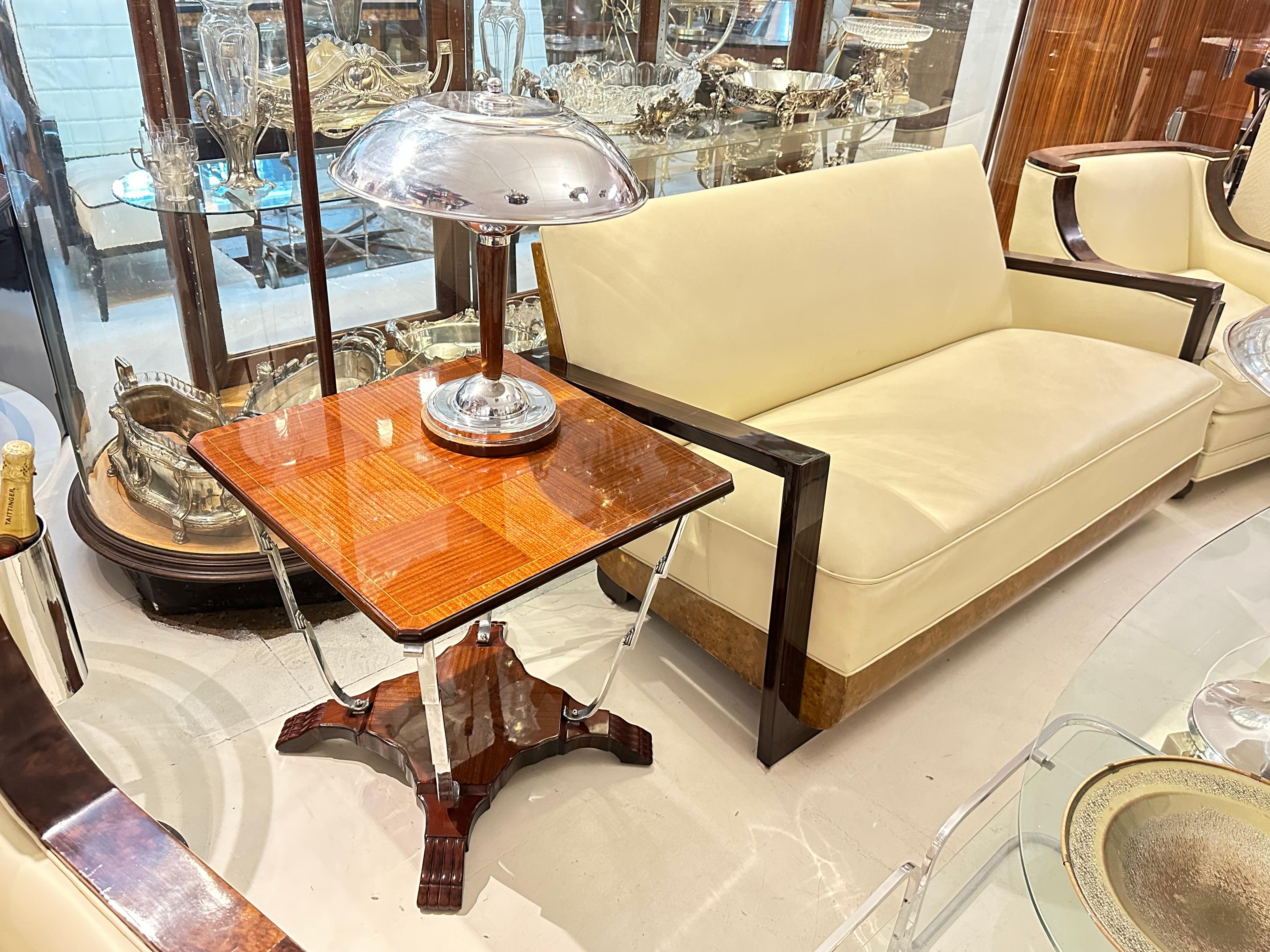 Français Table Art déco en bois et bronze chromé, 1920, France en vente