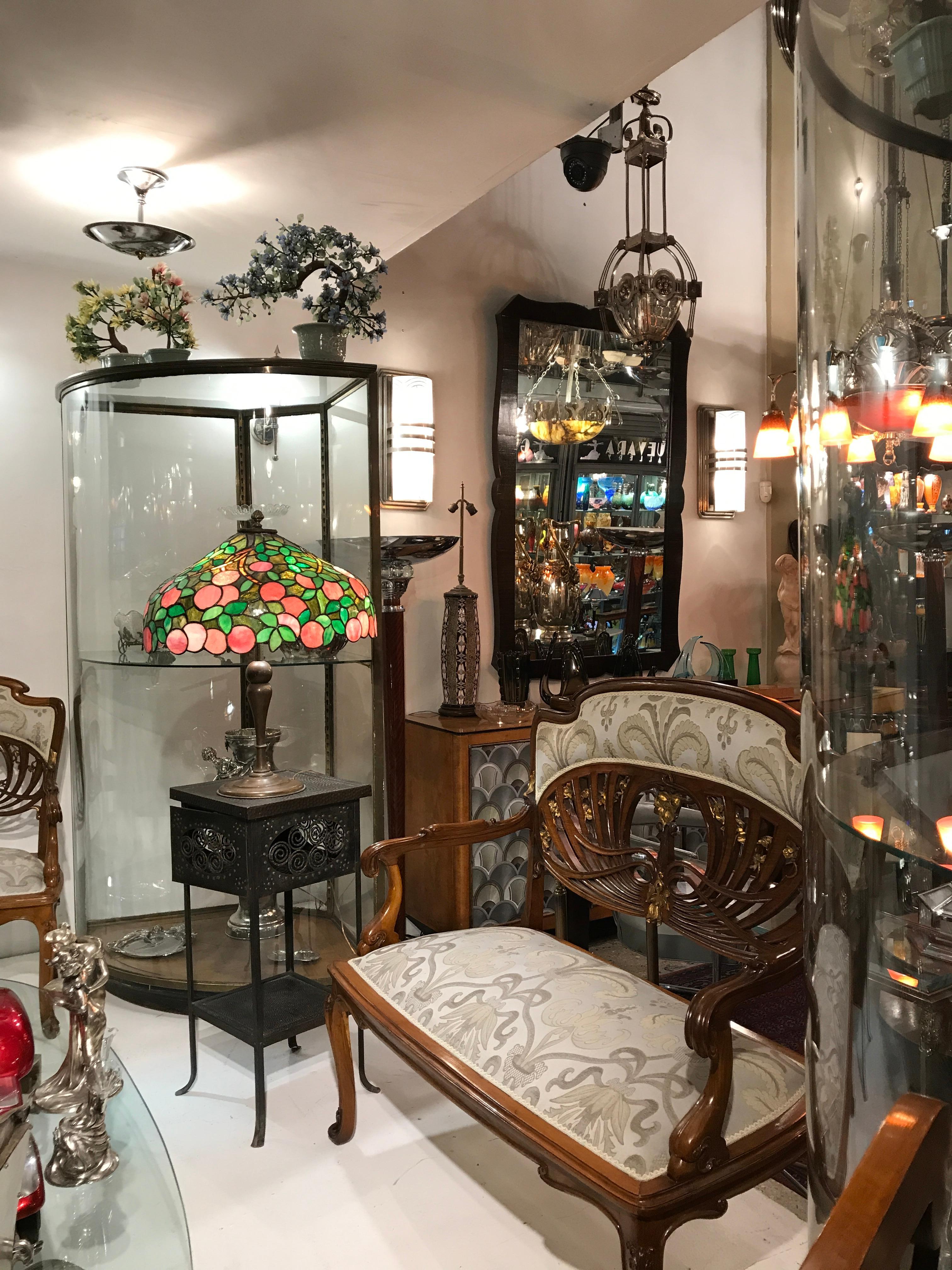 Anglais Table Arts and Crafts, 1870, Matériau : fer, anglais en vente