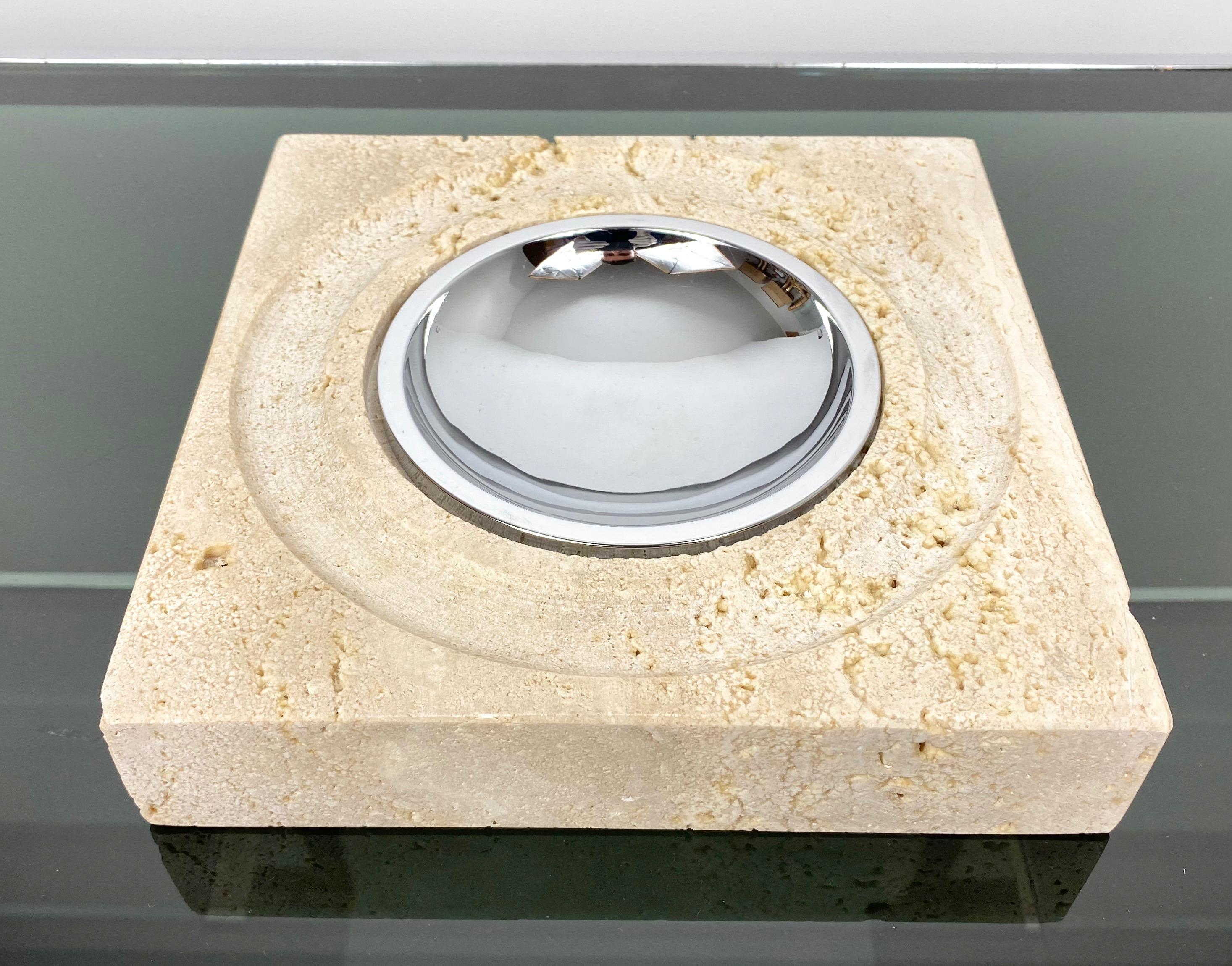 Table ashtray / vide-poche in travertine marble and metal by Fratelli Mannelli, Italy, circa 1970.