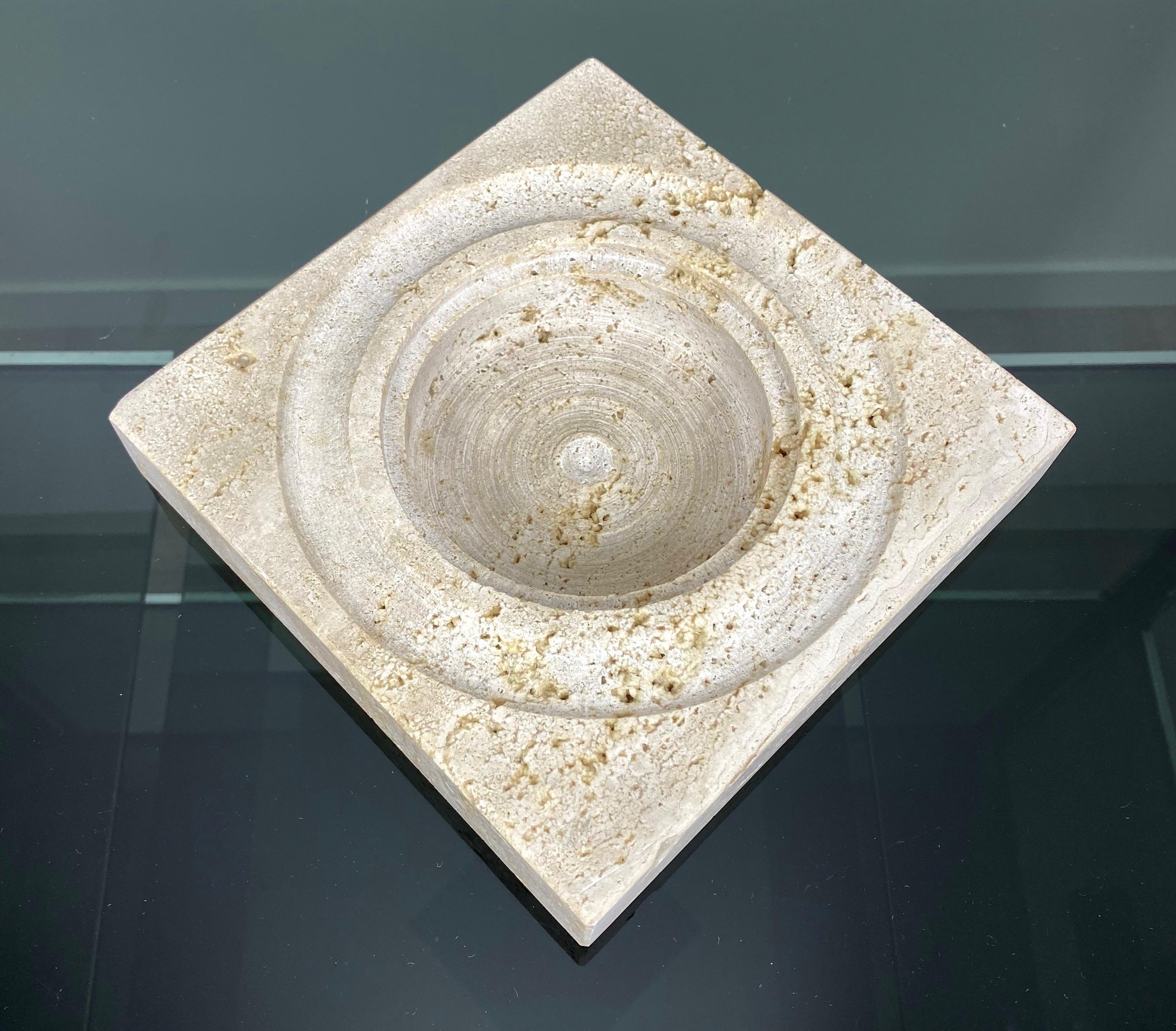 Table Ashtray Vide-Poche Travertine Marble Fratelli Mannelli, Italy, 1970s For Sale 2