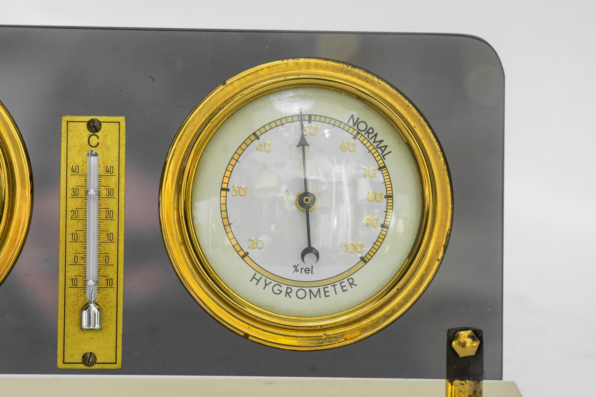 Tavolo barometro stazione meteorologica Vienna Around, anni '50 in vendita 2