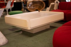 Table basse blanche Caori Vico Magistretti Gavina 1960