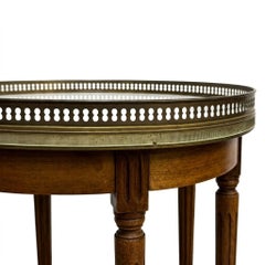 Table basse bouillotte Française de style Louis XVI Galerie en Laiton et marbre