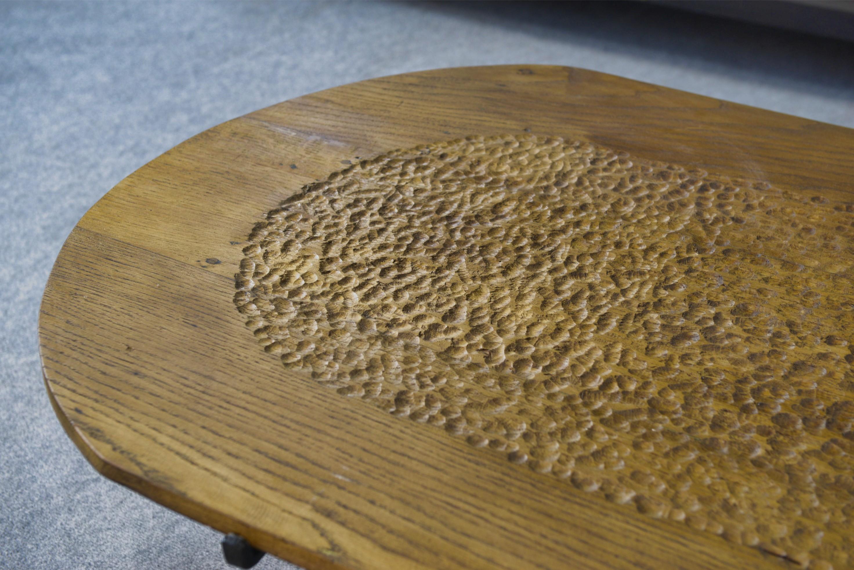 Table basse brutaliste en chêne massif - fer forgé dans le goût de Noll-Marolles For Sale 1