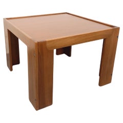 Couchtische und Cocktailtische aus Holz