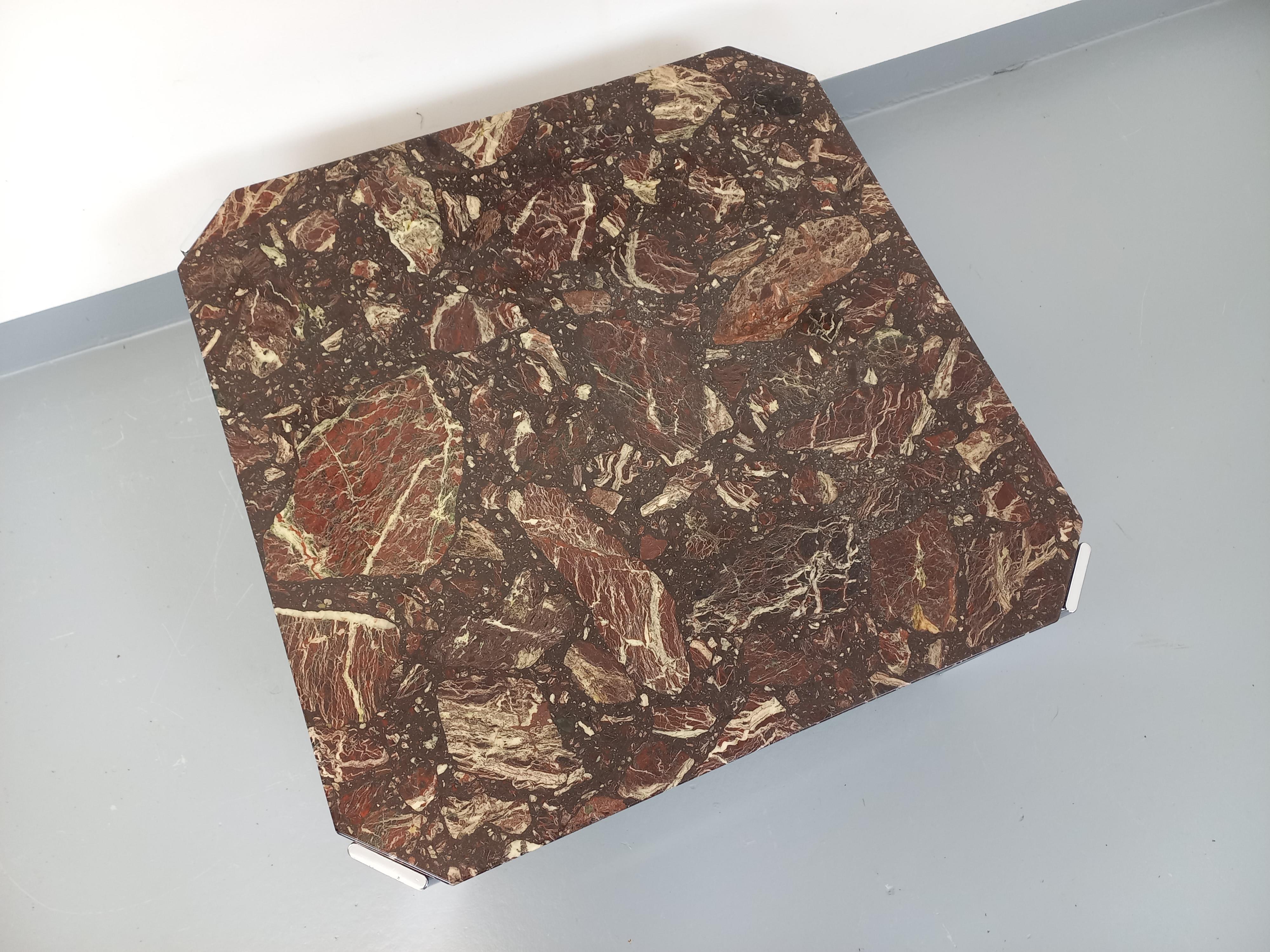 Métal Table basse carrée vintage en marbre et métal chromé des années 70 en vente