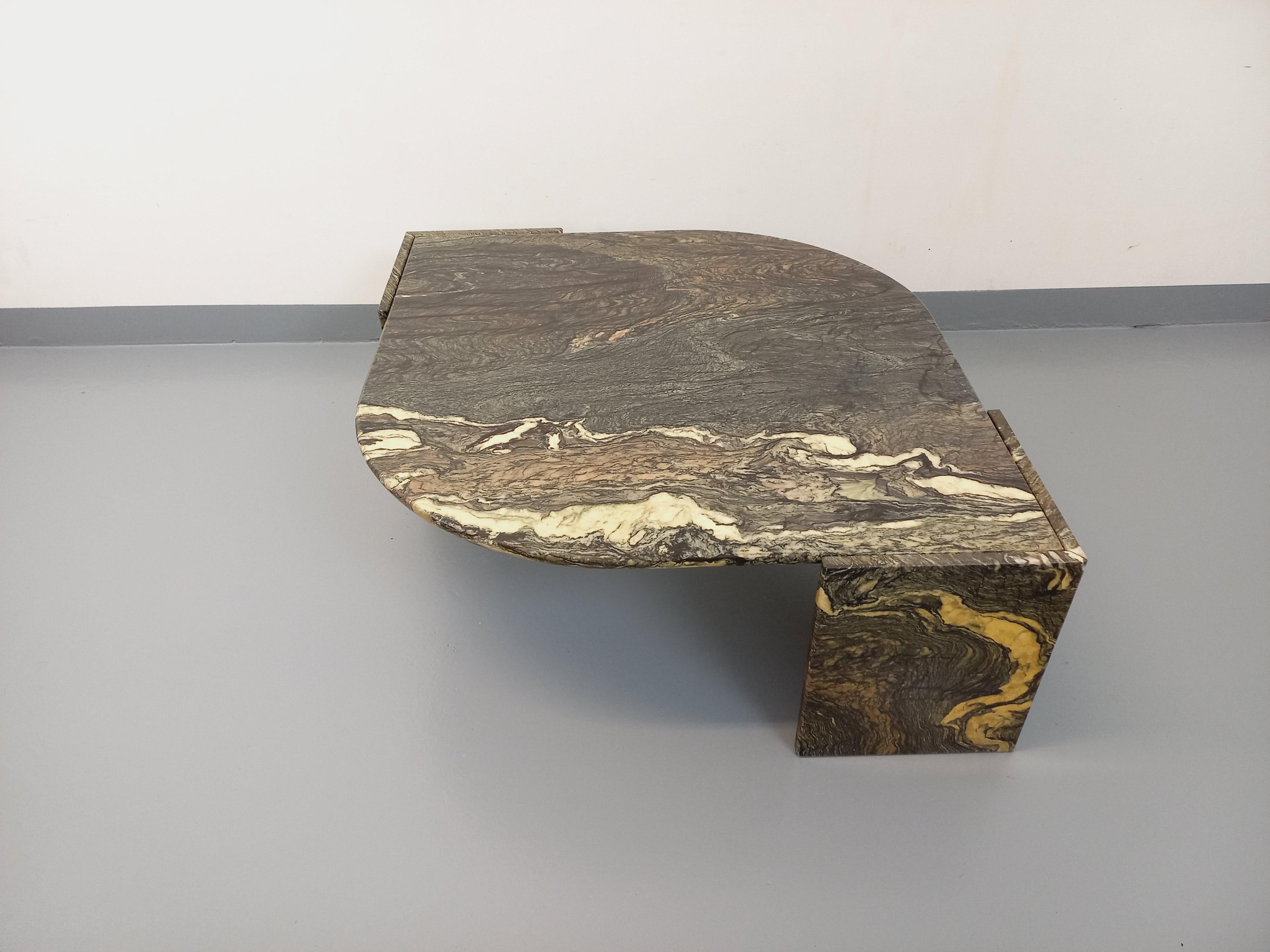 Table basse carrée vintage en marbre gris vert des années 70 en vente 1