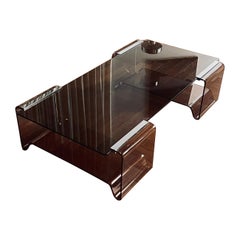 Table basse en altuglass et verre fumé, Michel Dumas, Roche Bobois, années 1970