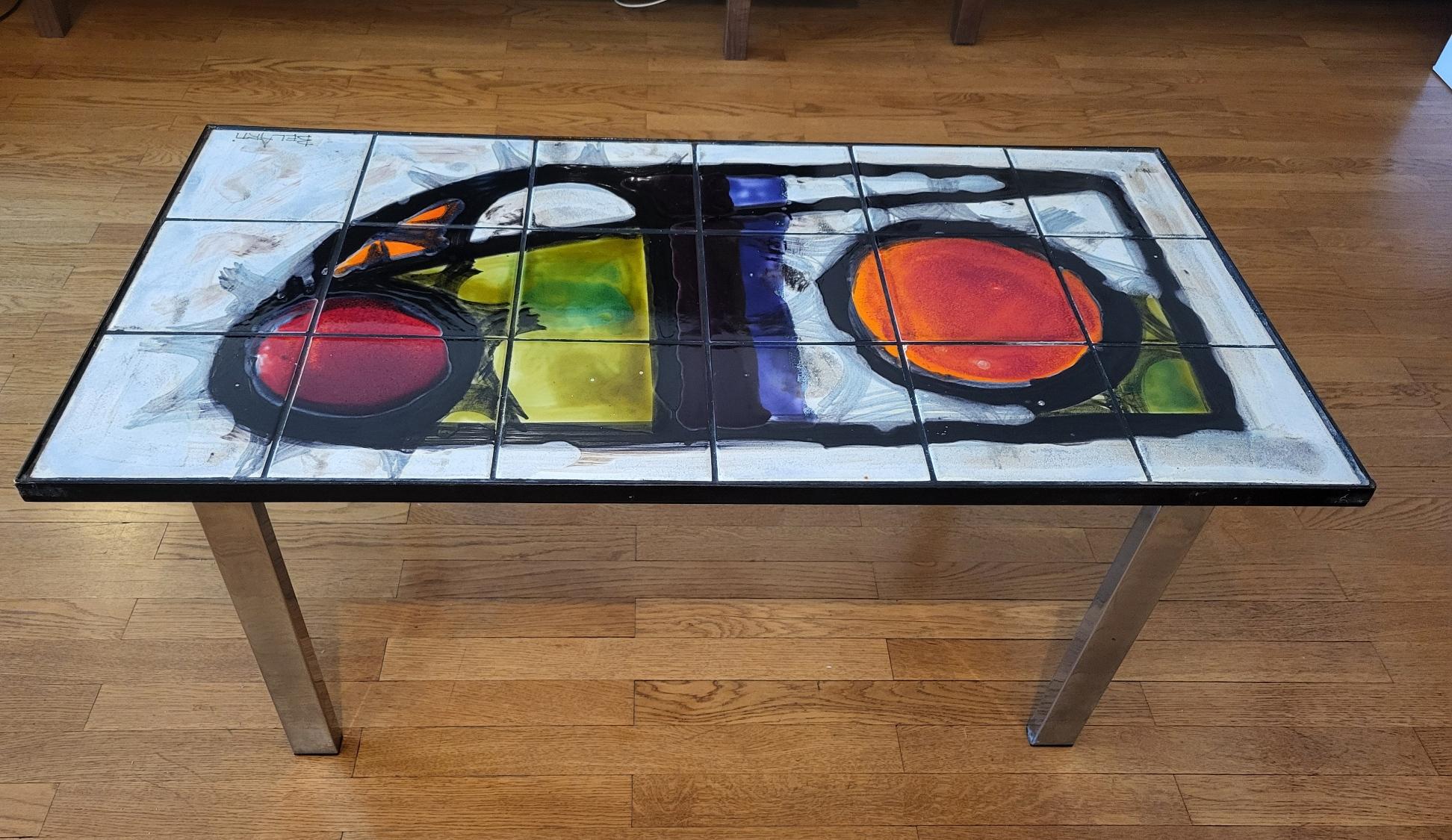 Space Age Table basse Juliette Belarti en céramique et lave de volcan Belgique circa 1960 For Sale