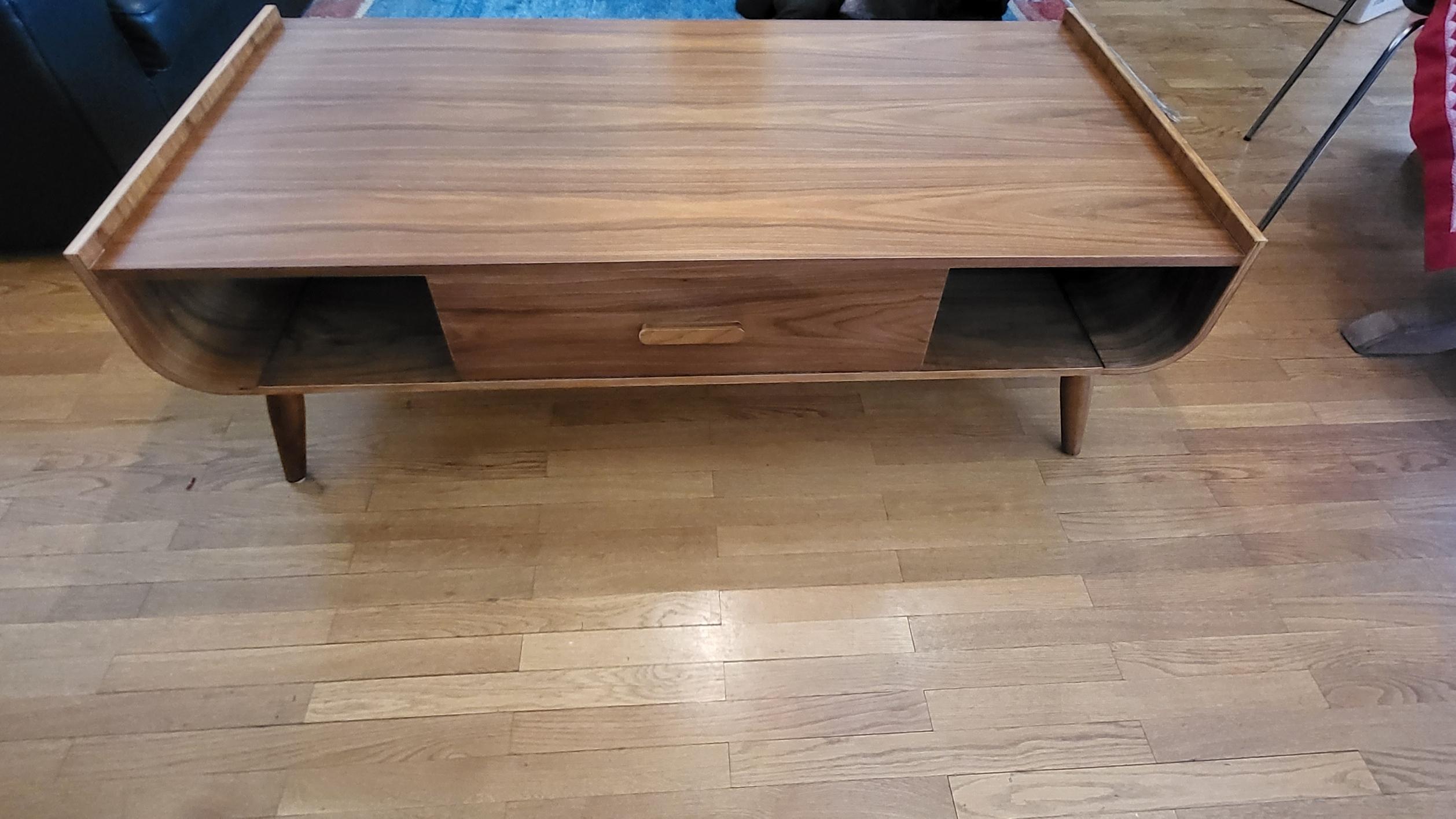 Table basse Miliboo rectangulaire placage noyer  style scandinave 7