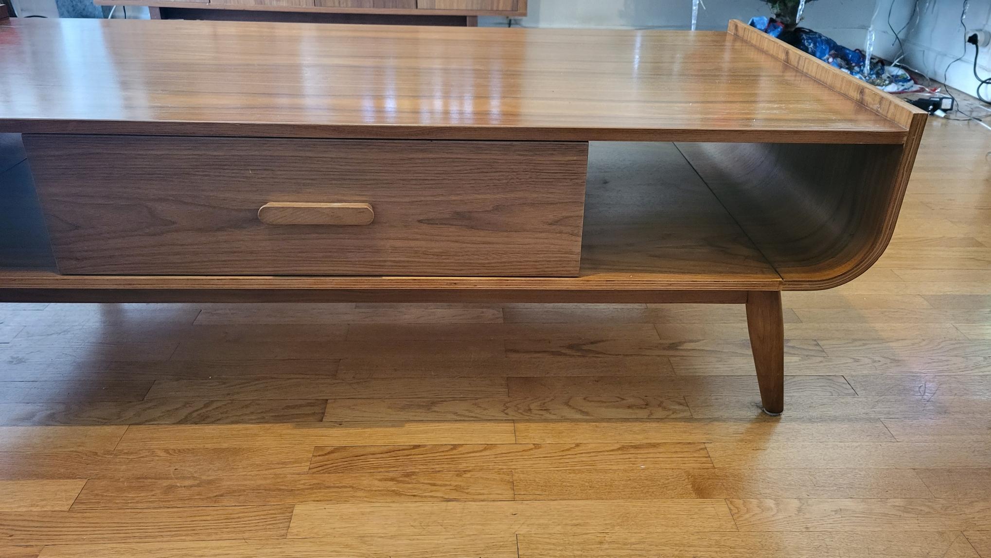 Placage Table basse Miliboo rectangulaire placage noyer  style scandinave