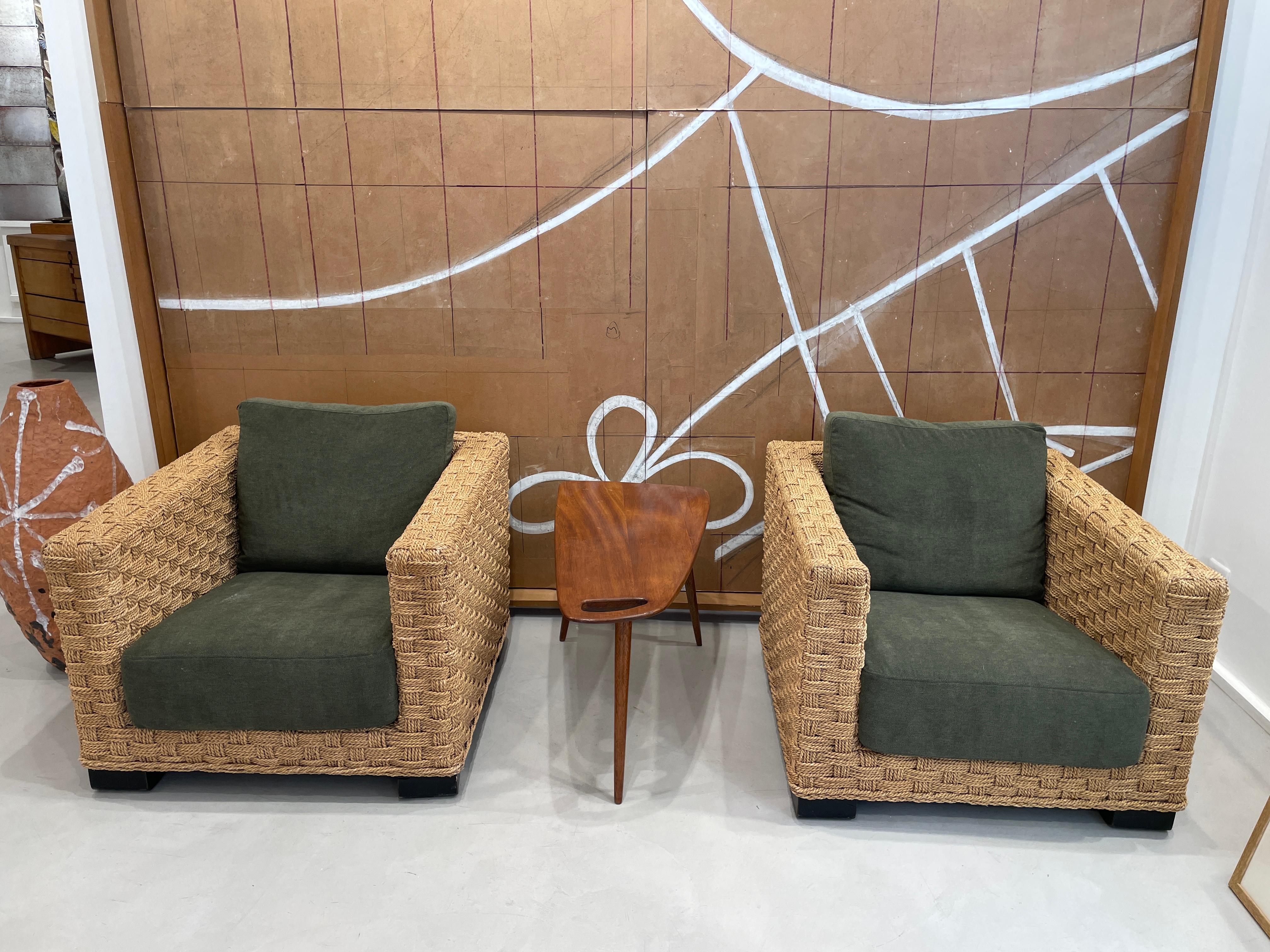 20th Century Table basse modèle 