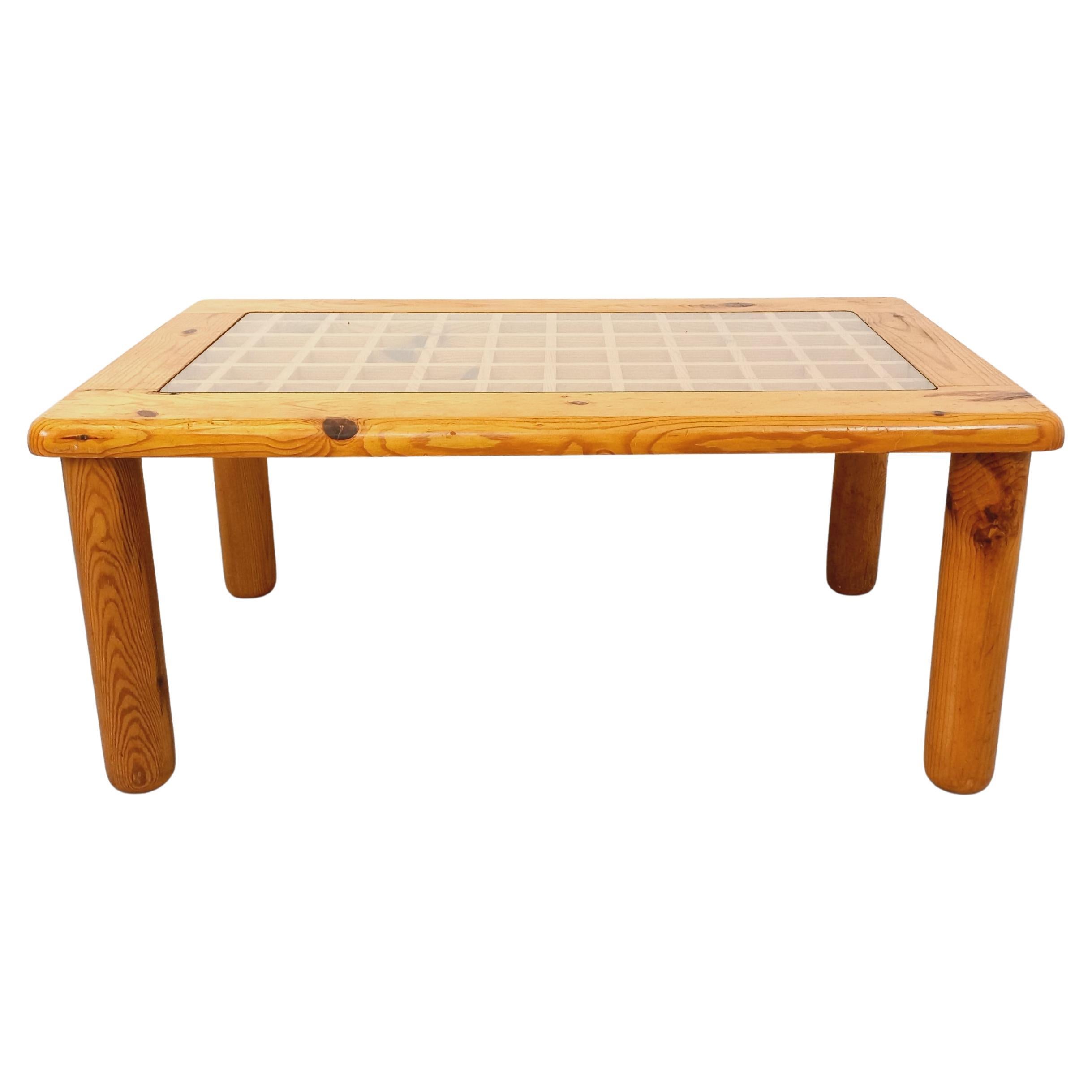 Table basse moderniste vintage en pin et verre des années 70 80 For Sale