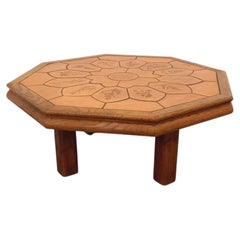 Table basse octogonale Barrois, motifs « herbier » vintage, en bois de chêne et céramique