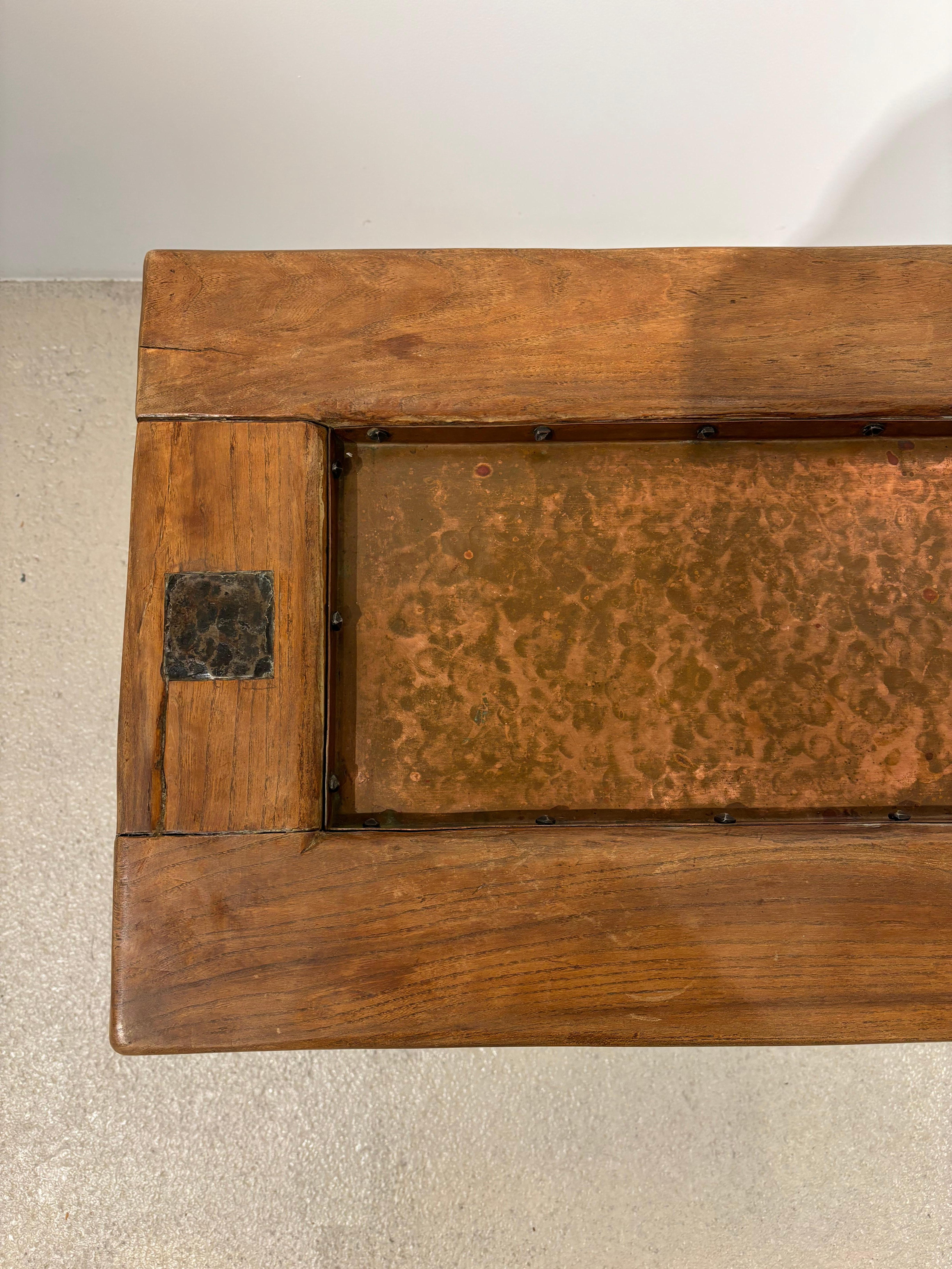 Table basse par Charles Flandres en Bueno estado para la venta en SAINT-OUEN-SUR-SEINE, FR