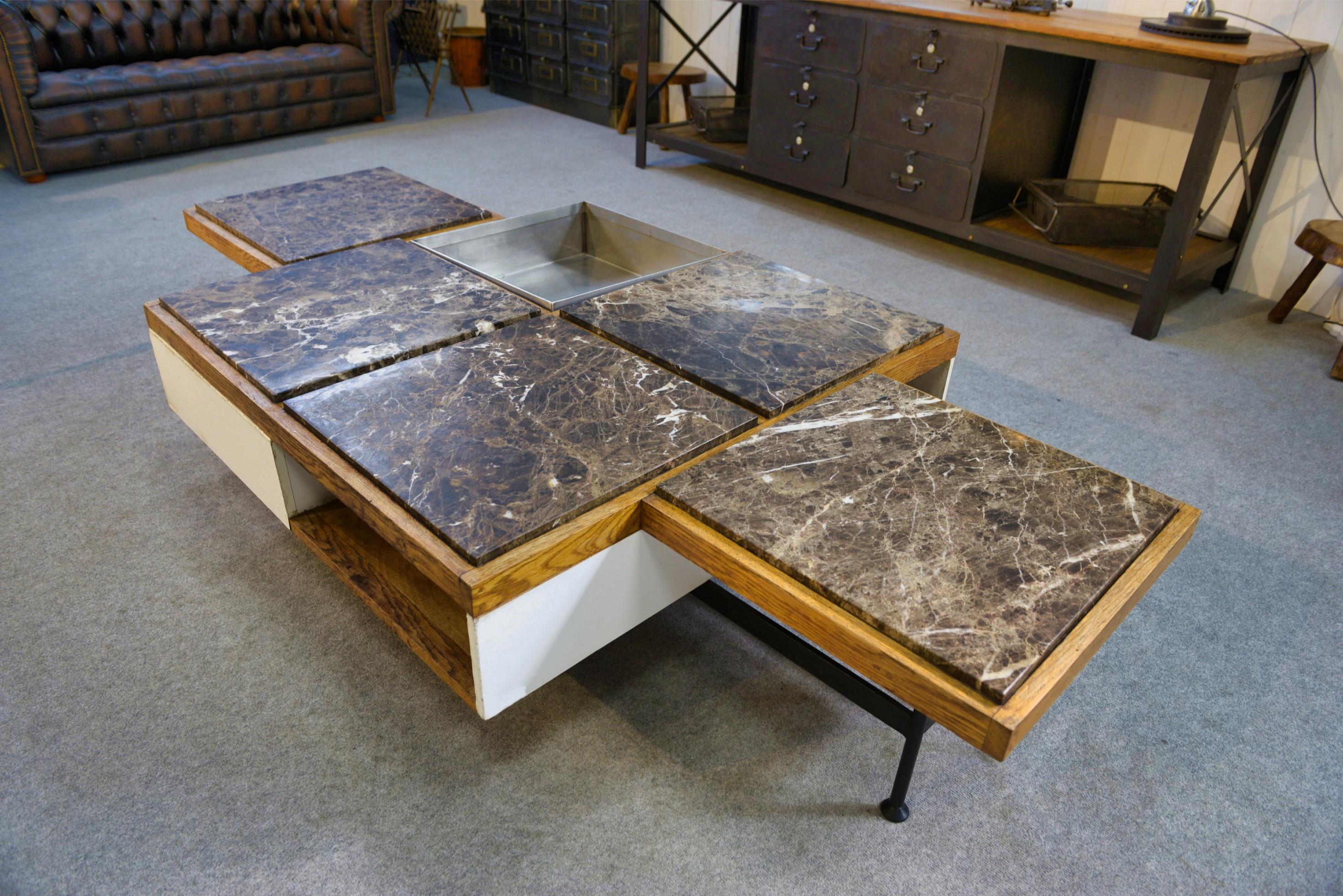 Table basse piètement acier avec encadrement en chêne et marbre gris 1970s im Angebot 10