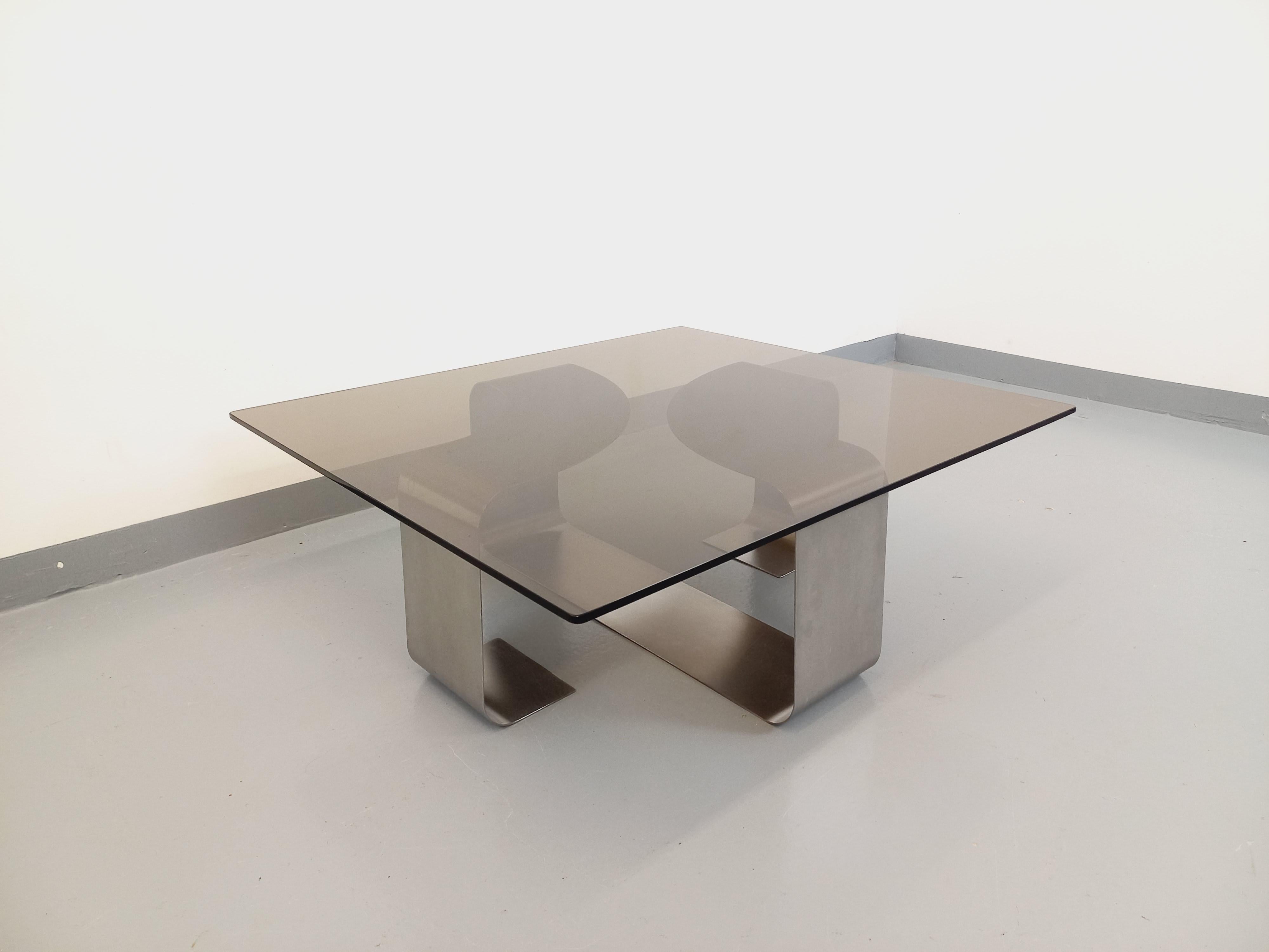 Table basse rectangulaire de François Monnet style A Space vintage en acier 7