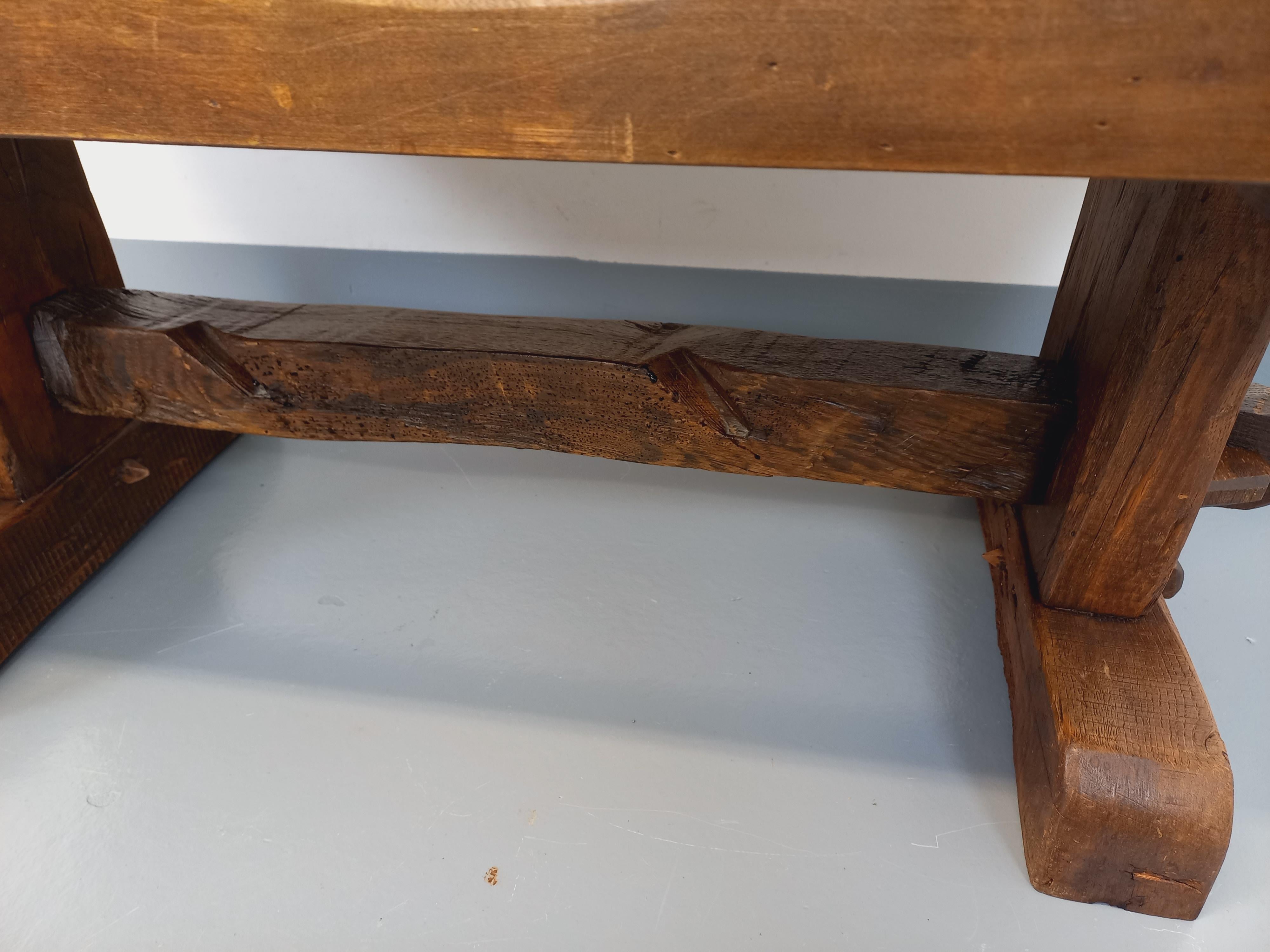 Rechteckiger, rustikaler Vintage-Tisch aus massivem Céramique-Material im Angebot 7